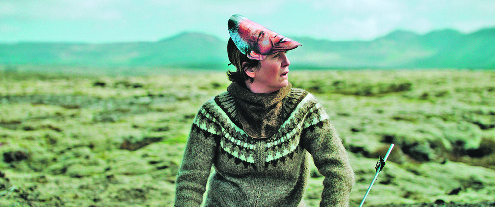 08-BetaCinema-Woman-at-War-copyright-Slot-Machine copy_1