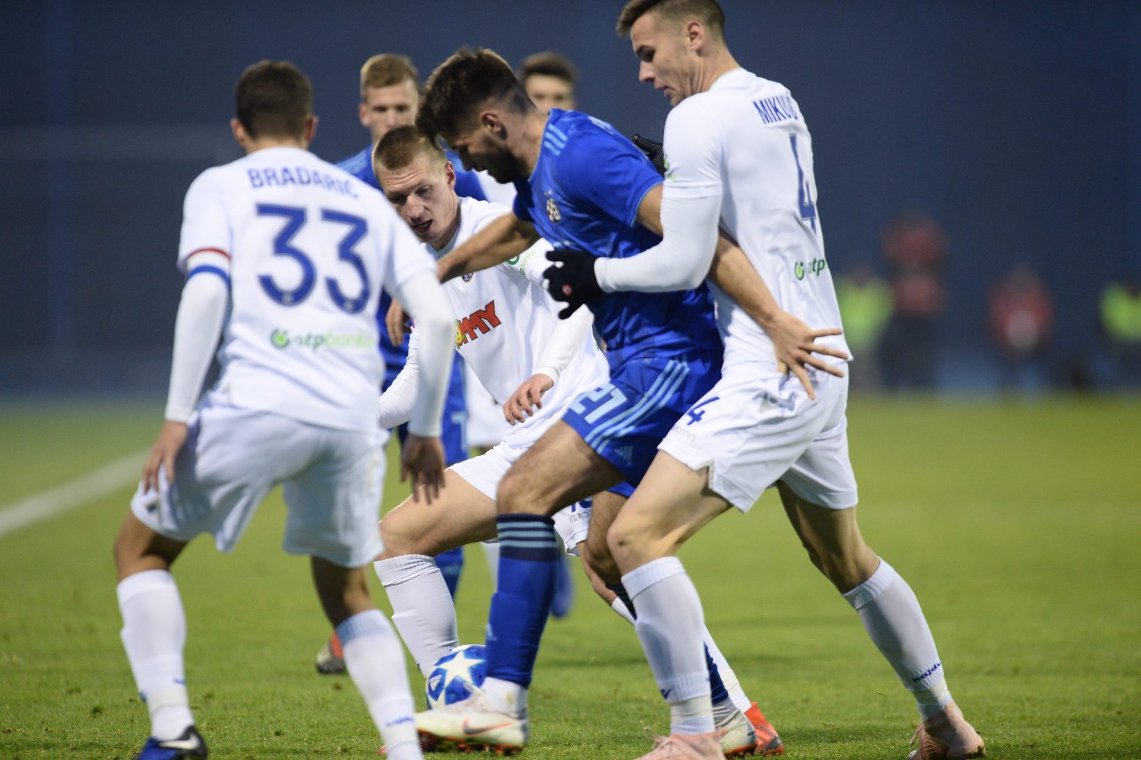 gm_dinamo_hajduk70-161218