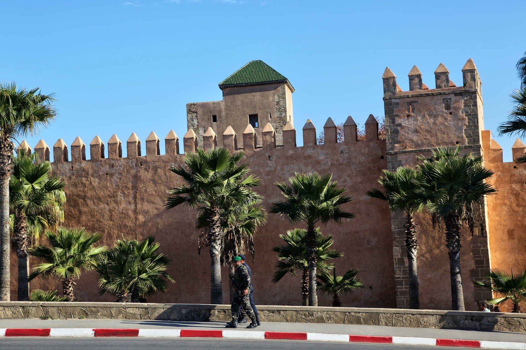 Ilusrtacija: Policija u Rabatu u Maroku