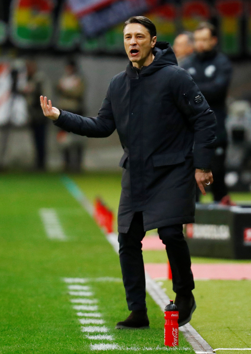 2018-12-22T174611Z_435271780_RC14EE78DEF0_RTRMADP_3_SOCCER-GERMANY-SGE-BAY