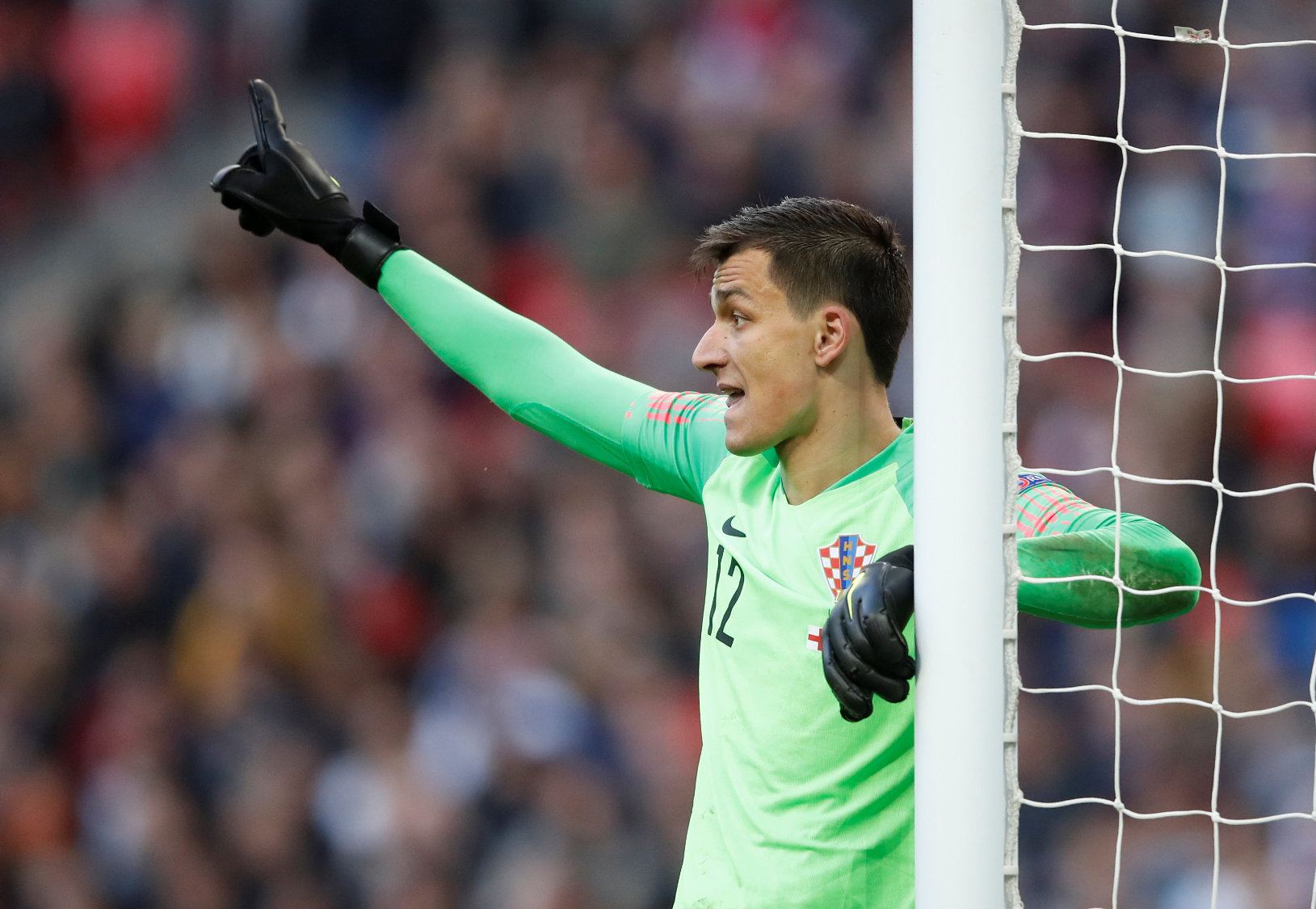 2018-11-18T151222Z_1998938288_RC14BFD7D390_RTRMADP_3_SOCCER-UEFANATIONS-ENG-CRO