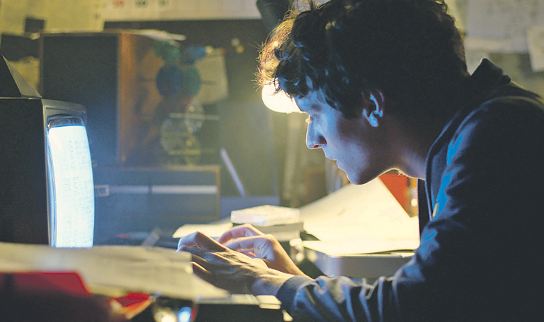 221629-283929-bandersnatch_2_1