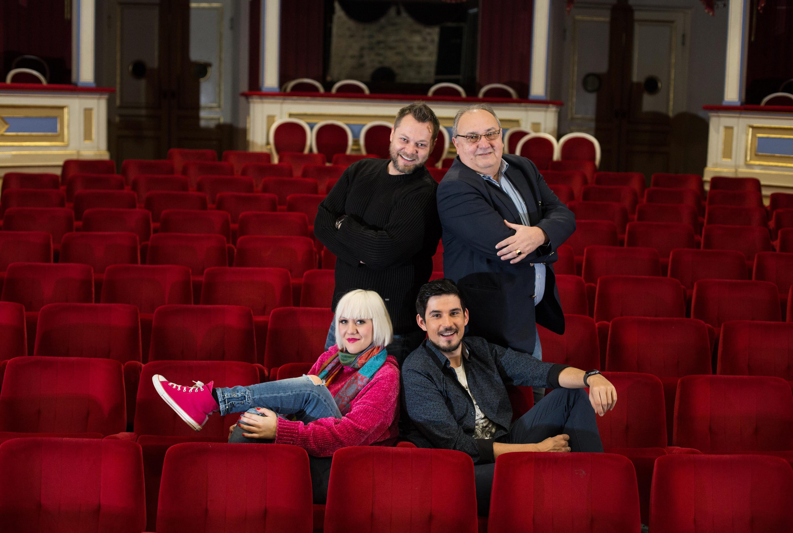 Redatelj Robert Bošković, intedant Božidar Snajder i glumci Nina Kraljić i Bojan Jambrošić