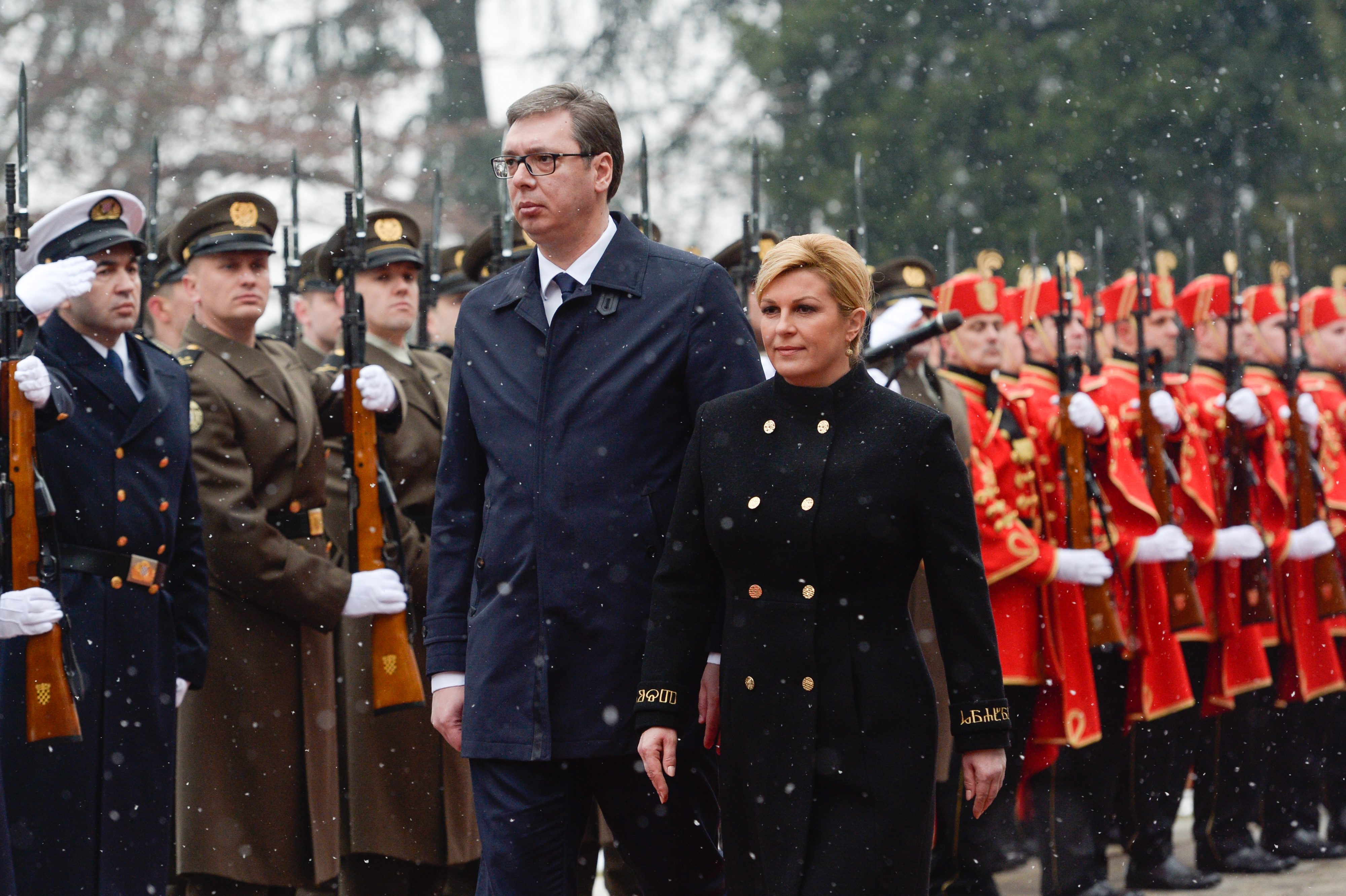 kitarovic_vucic5-120218