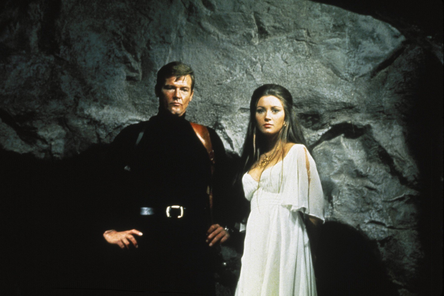Roger Moore i Jane Seymour u filmu 'Live and Let Die'