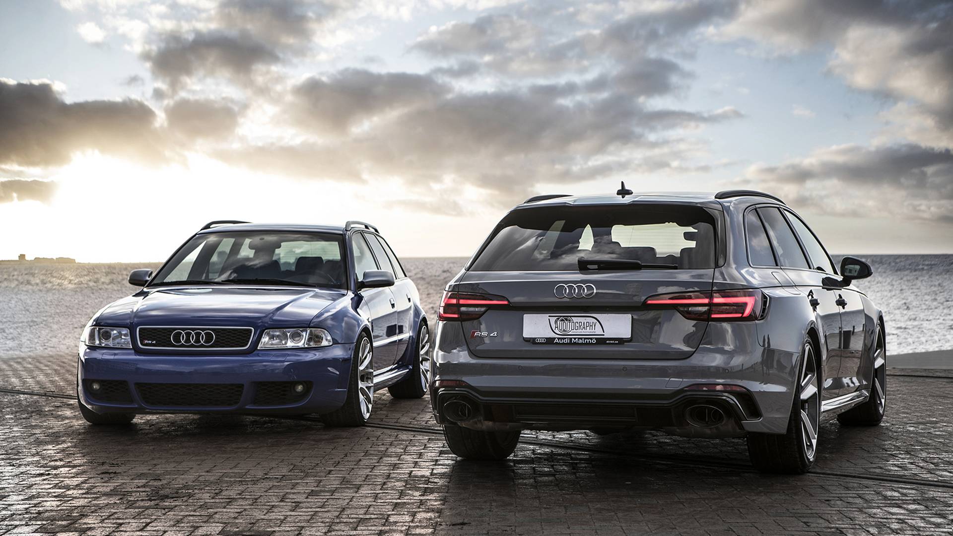 2001-audi-rs-avant-and-2018-audi-rs4-avaaant