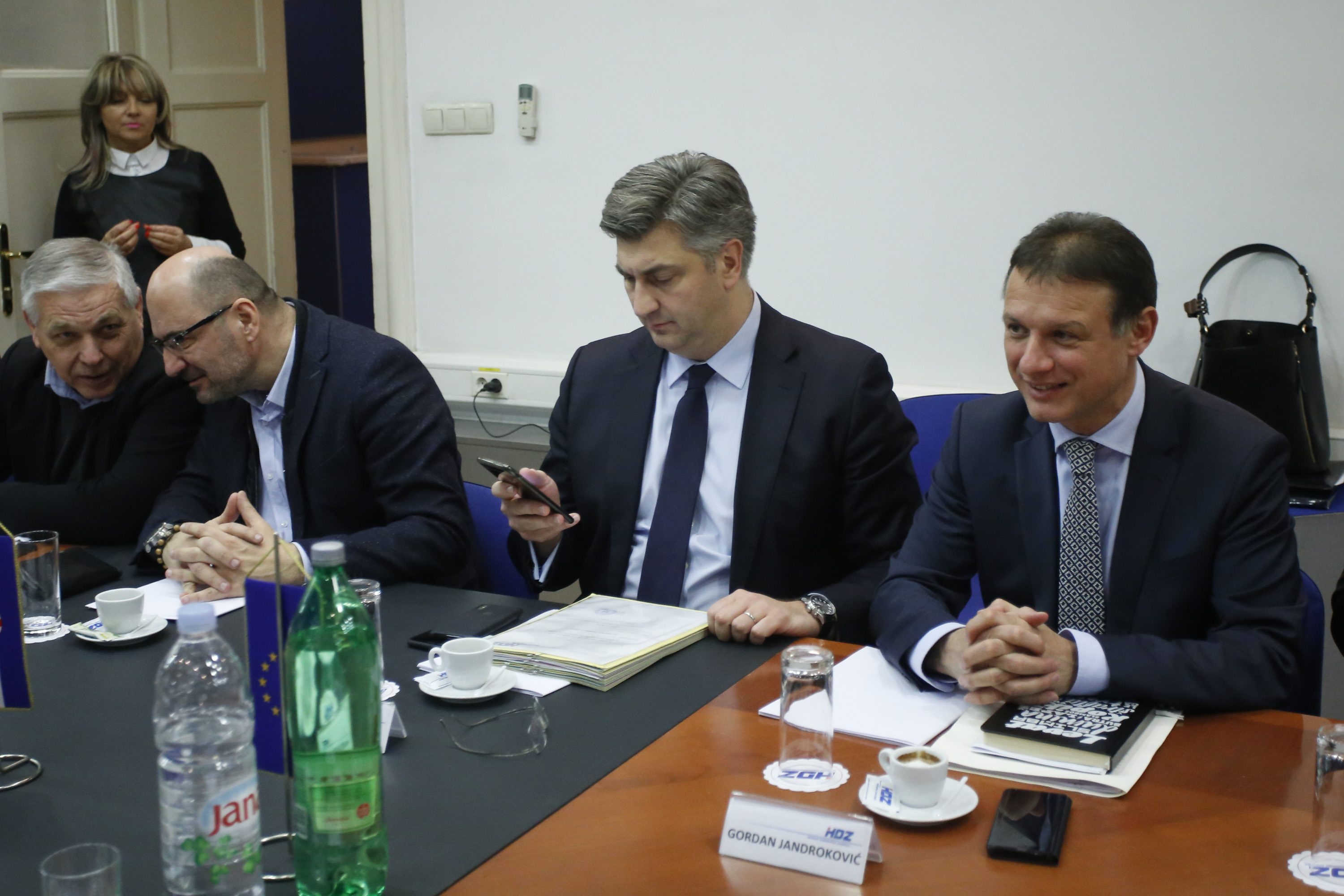 hdz_sjednica17-260218