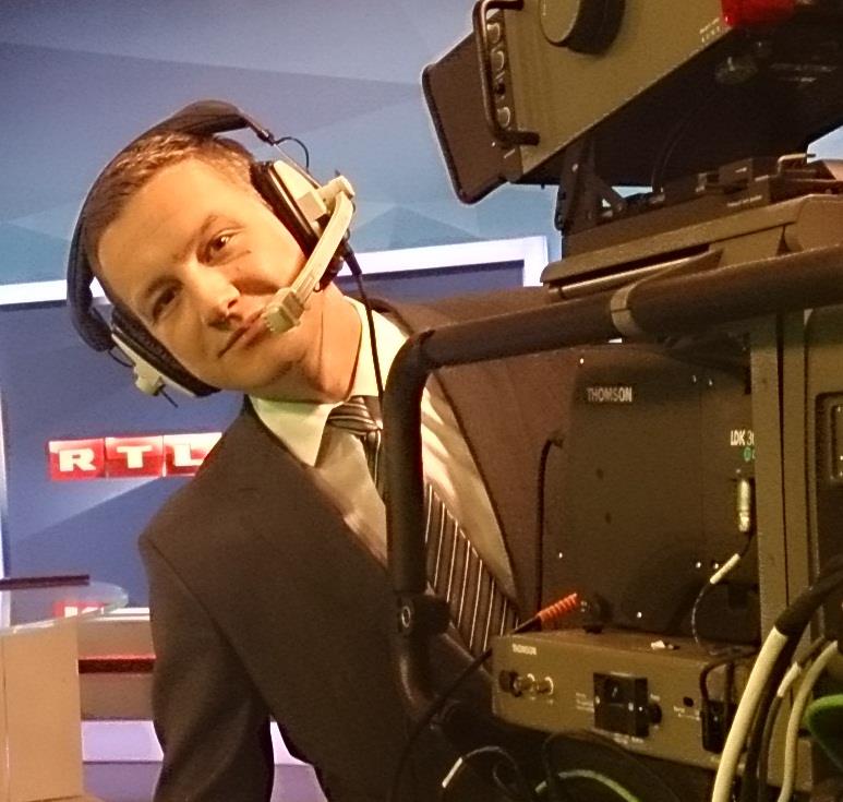 Voli posao ispred ili iza kamere