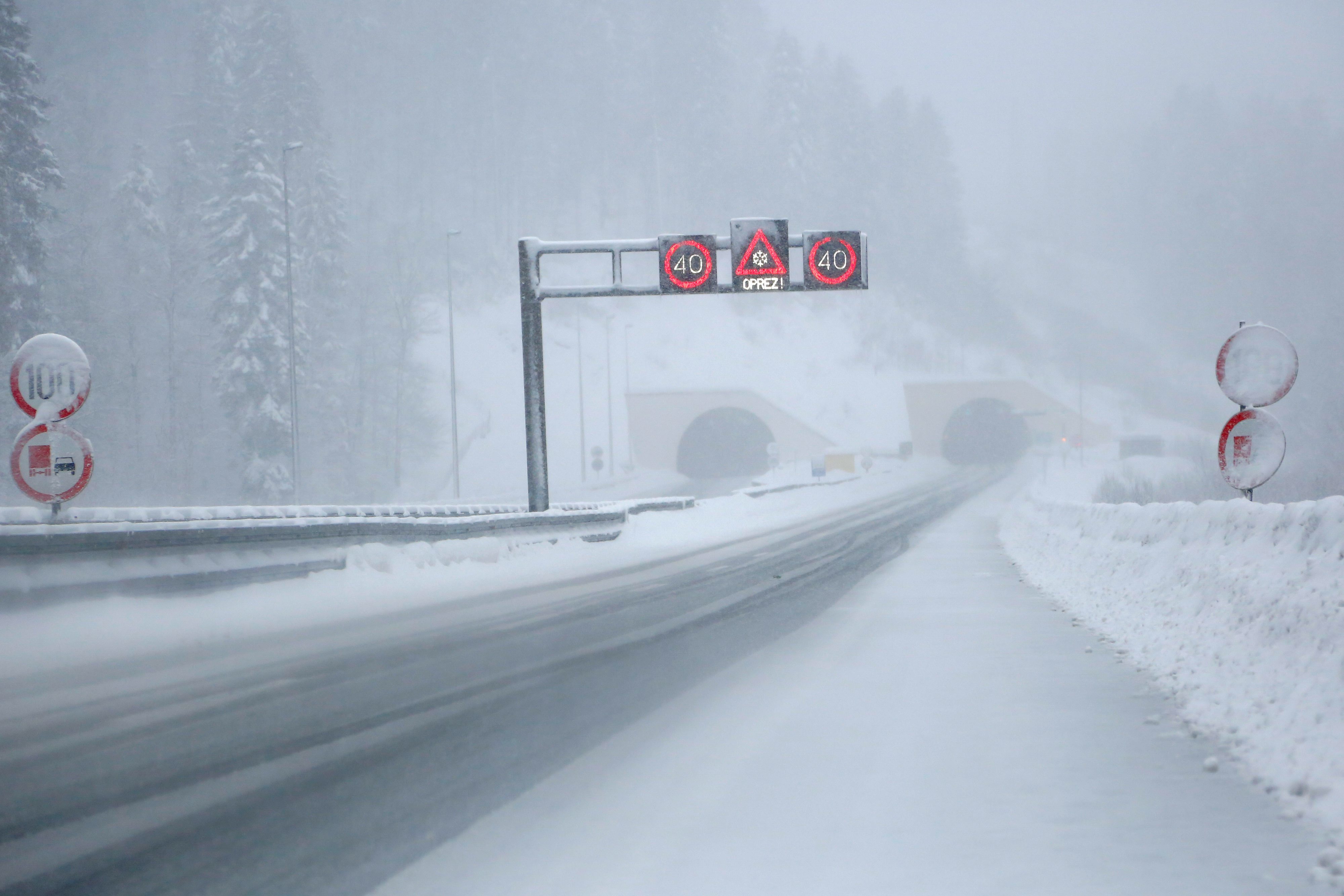 snijeg_autoput1-180218