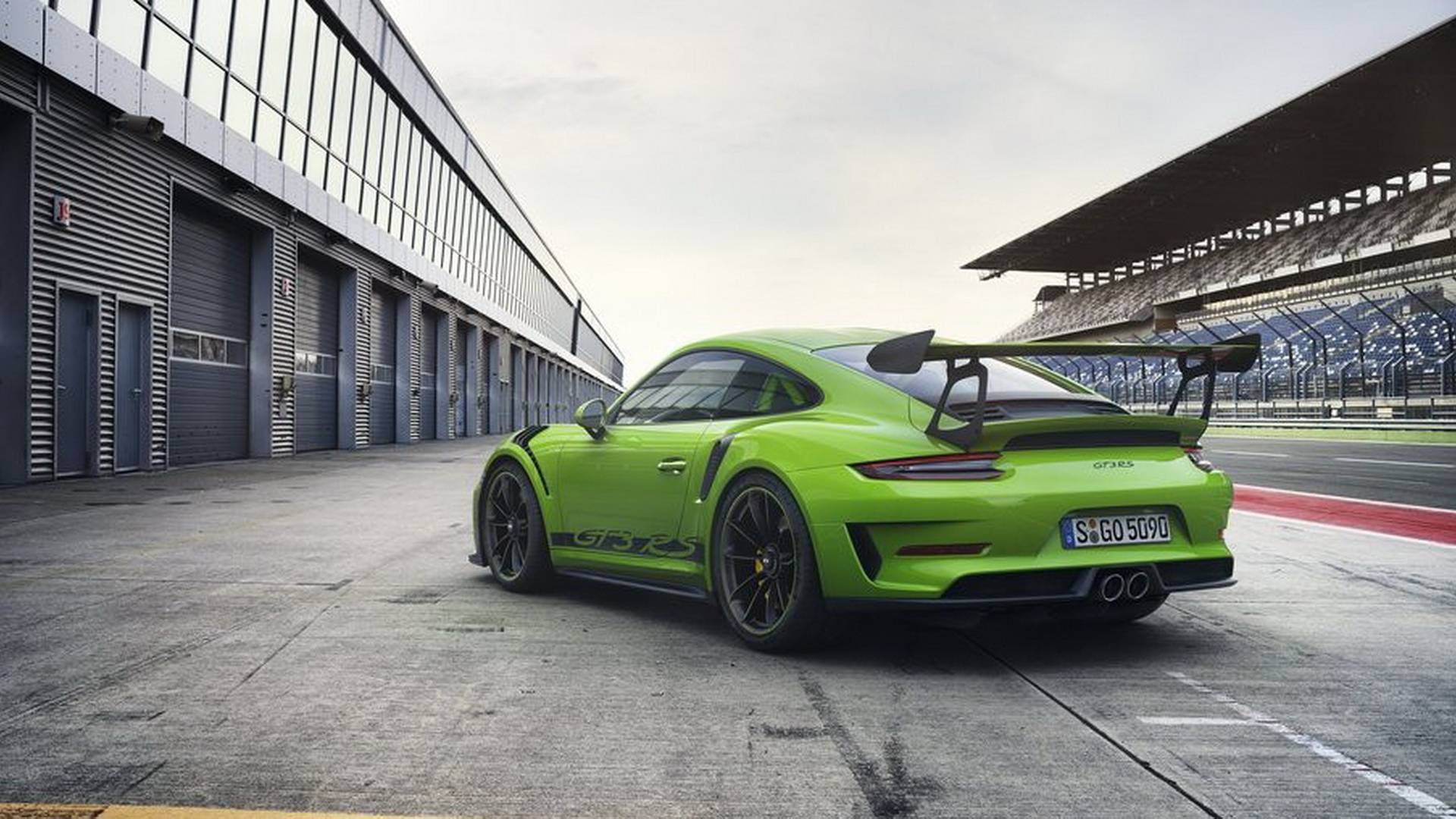 2018-porsche-f911-gt3-rs