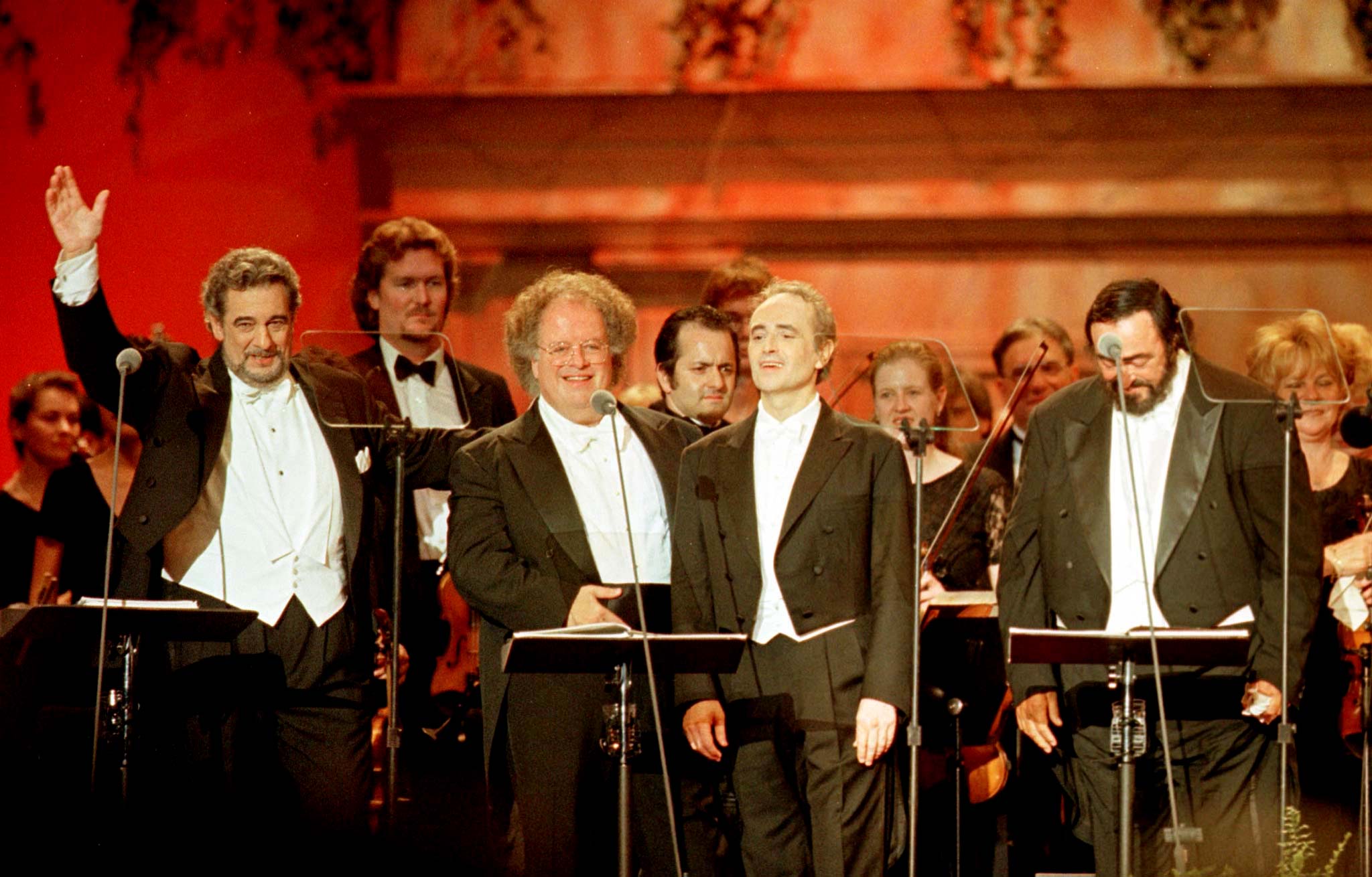 S lijeva na desno: Placido Domingo, James Levine, Jose Carreras i Luciano Pavarotti snimljeni 1999. godine