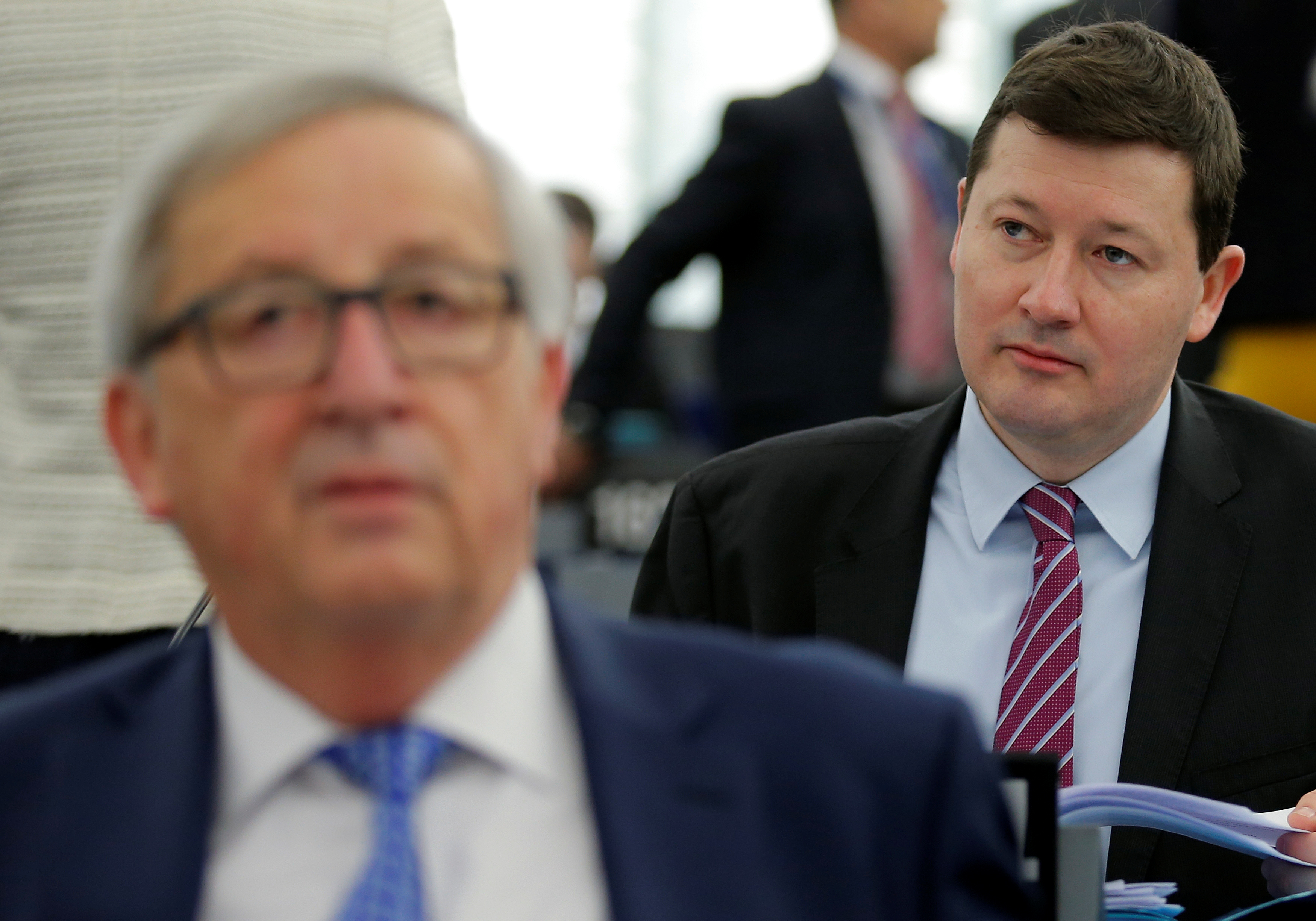 Martin Selmayr (desno)