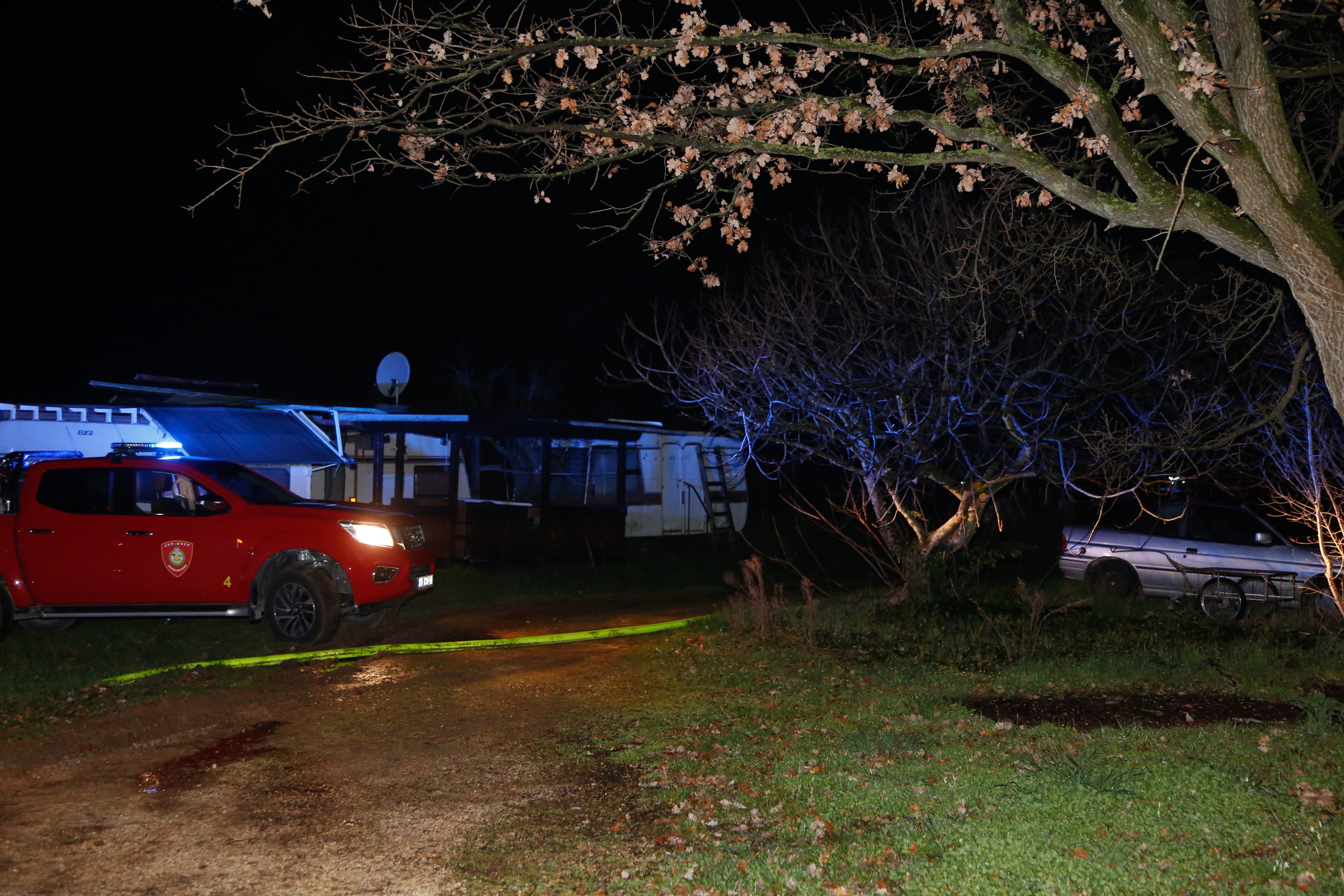 Požar drvene barake na poljoprivrednom zemljištu u Kokuletovici kraj Rovinja, koji je izbio u ponedjeljak navečer, bio je koban za 85-godišnju staricu koja je smrtno stradala.