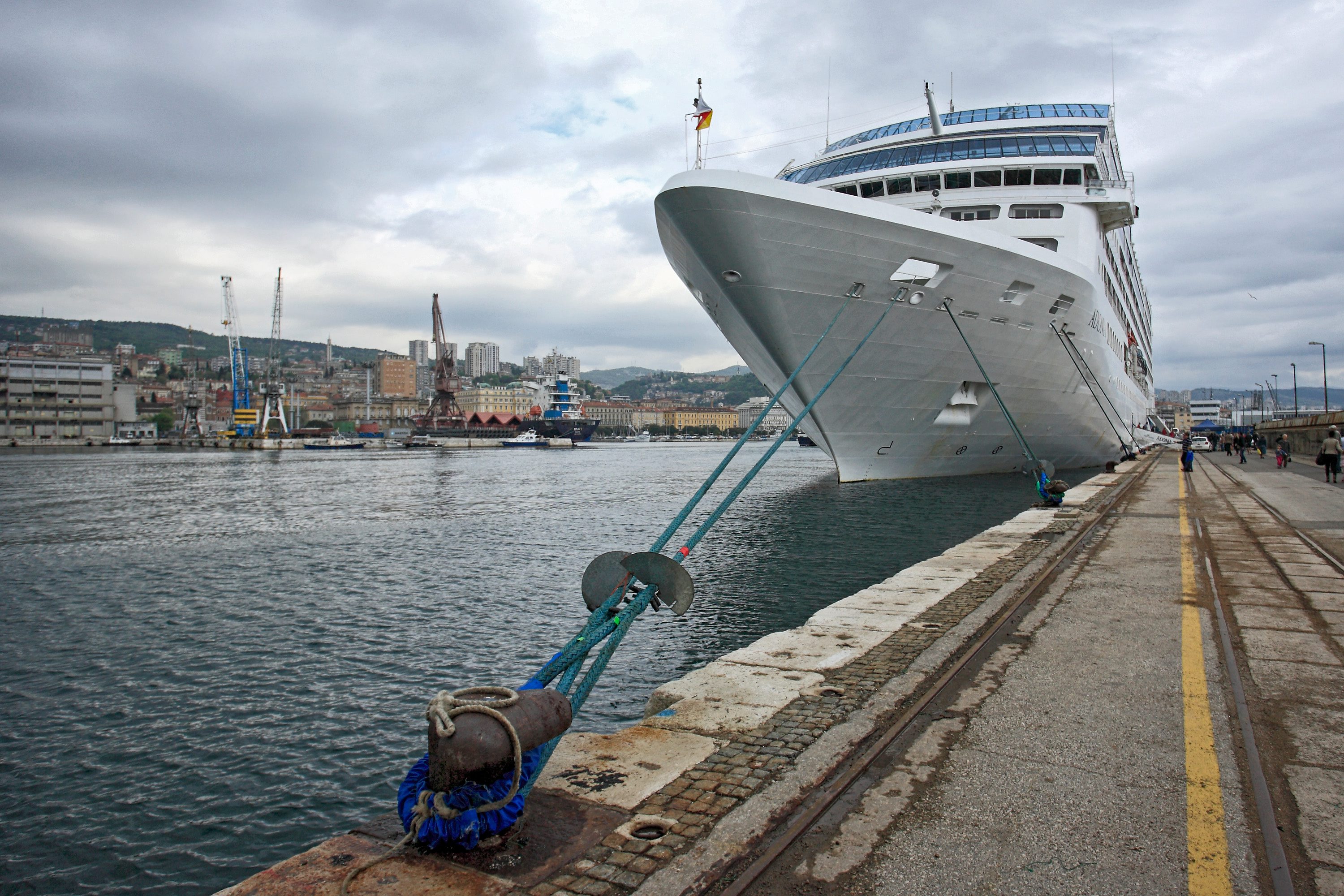 cruiser_adonia8-280413