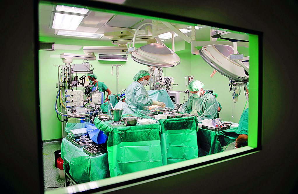 177872-226258-zdravstvo_ilustracija3-0210