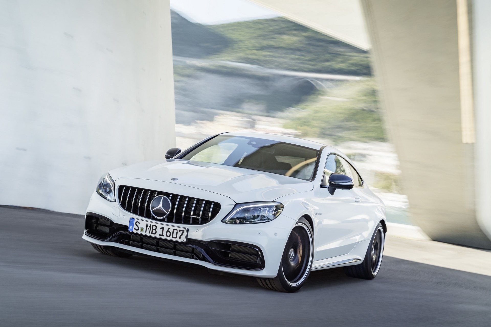 Mercedes-AMG-C63-Coupe-1