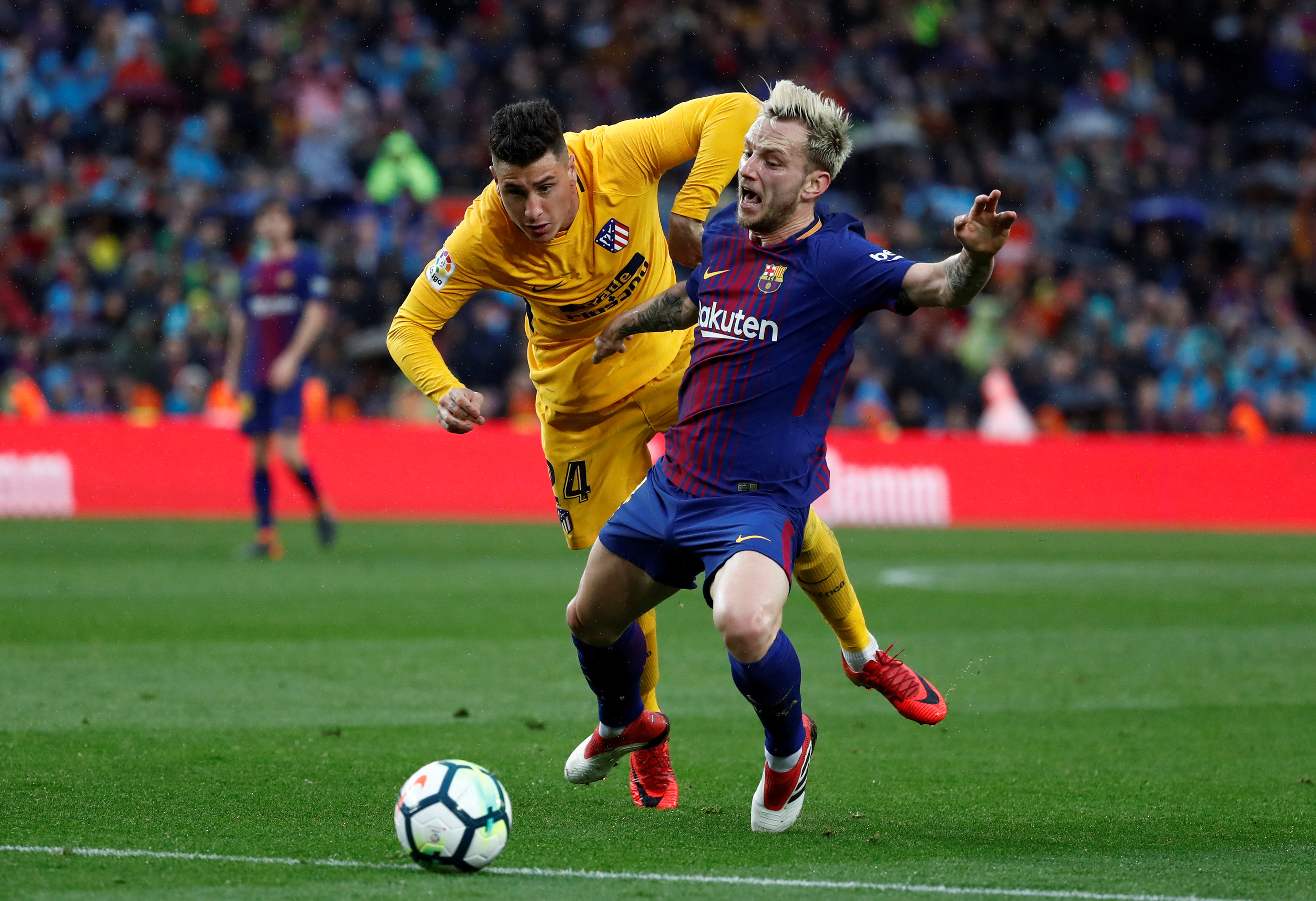 2018-03-04T163849Z_872099985_RC1554891110_RTRMADP_3_SOCCER-SPAIN-FCB-ATM