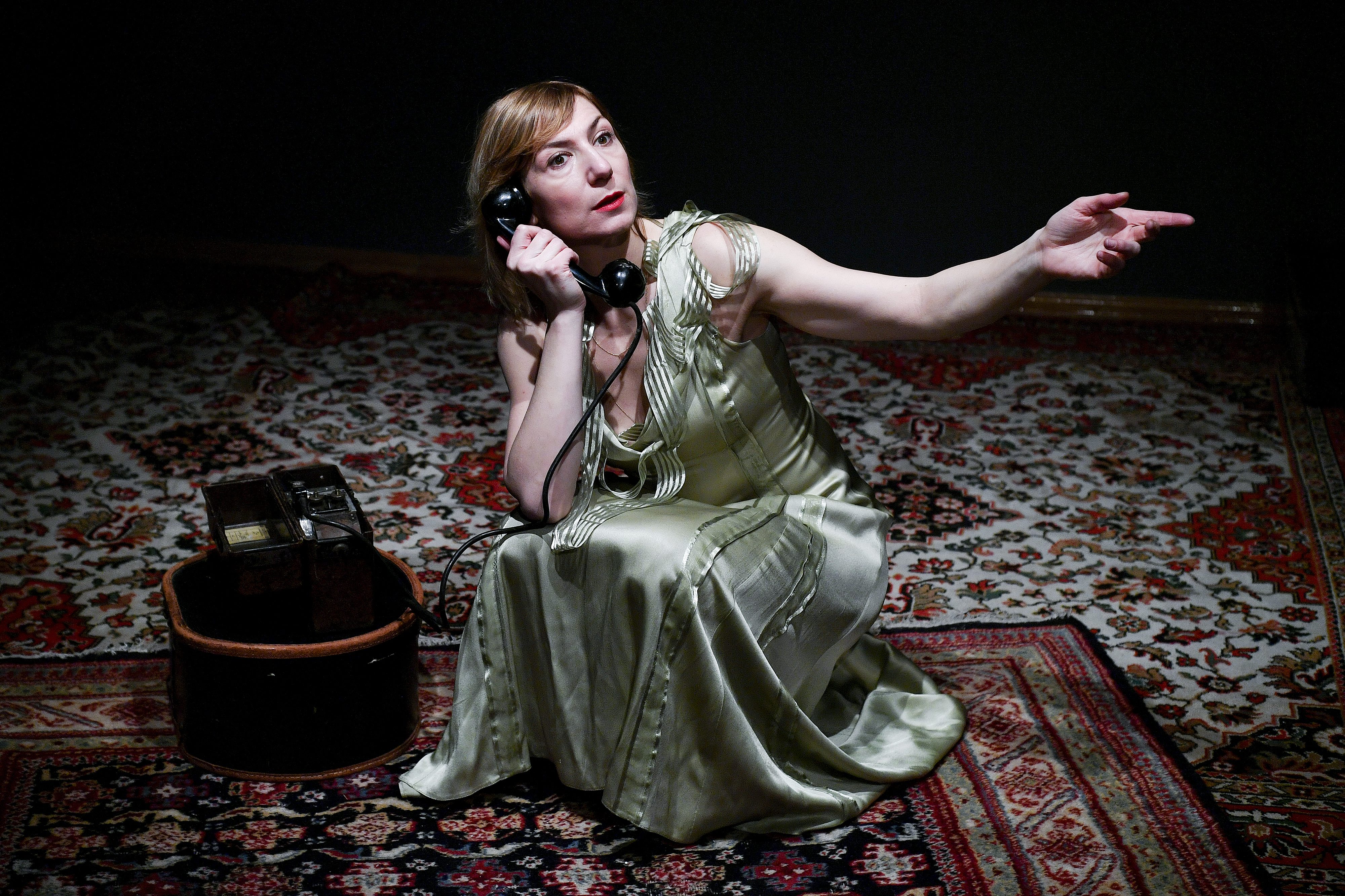 Daria Lorenci Flatz u ulozi Eve Braun