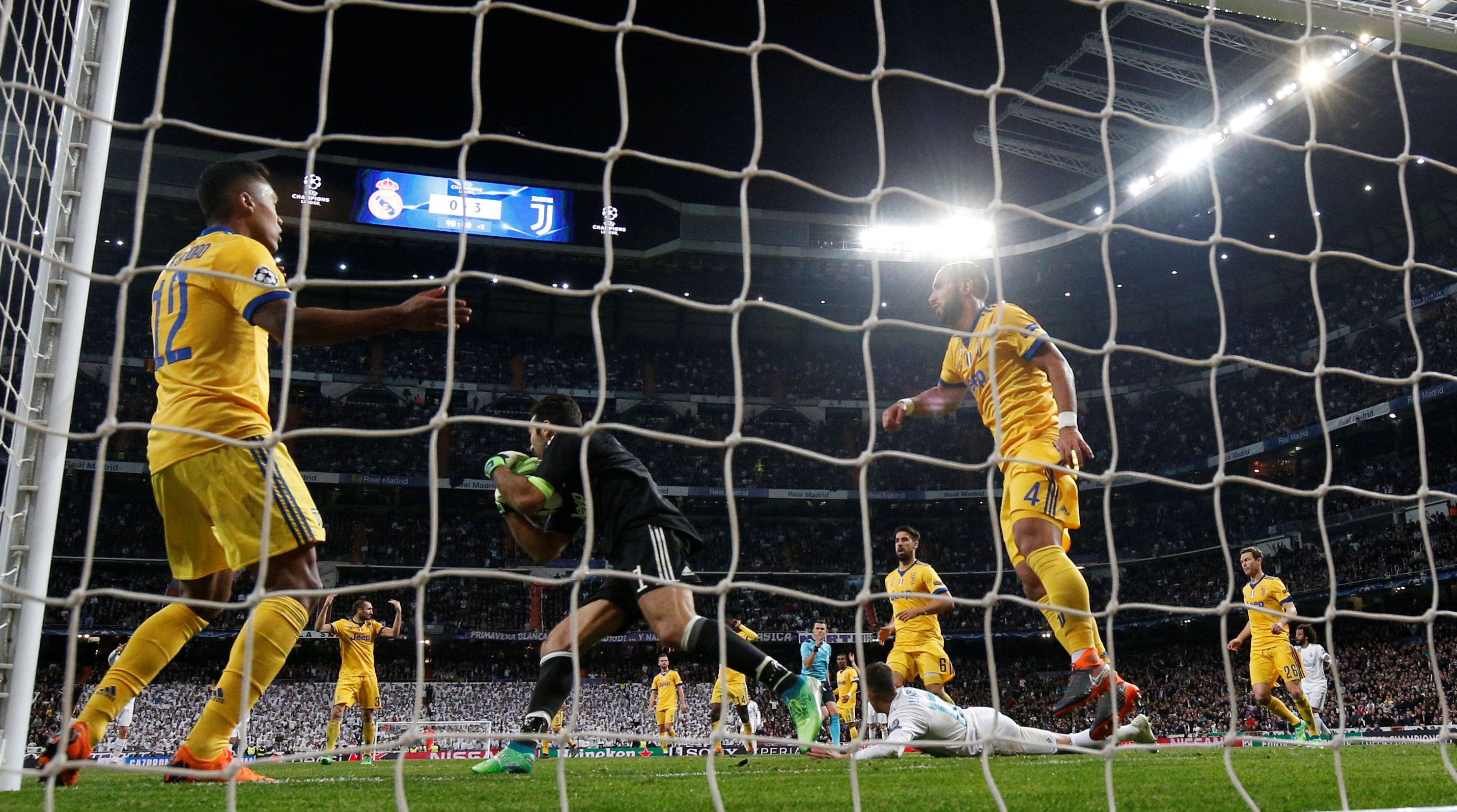 Vasquez i Benatia penal