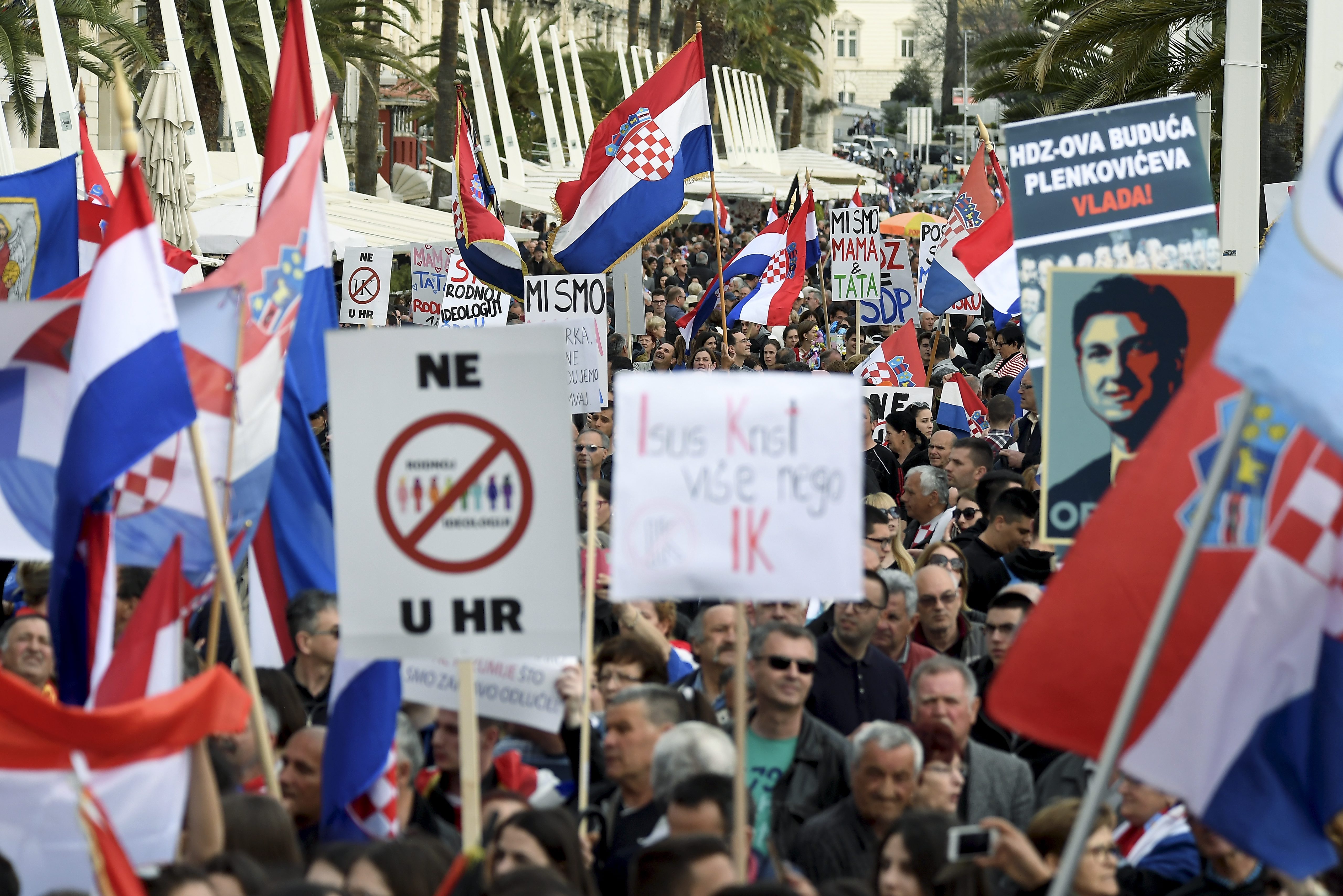 istanbulska_prosvjed1-120418