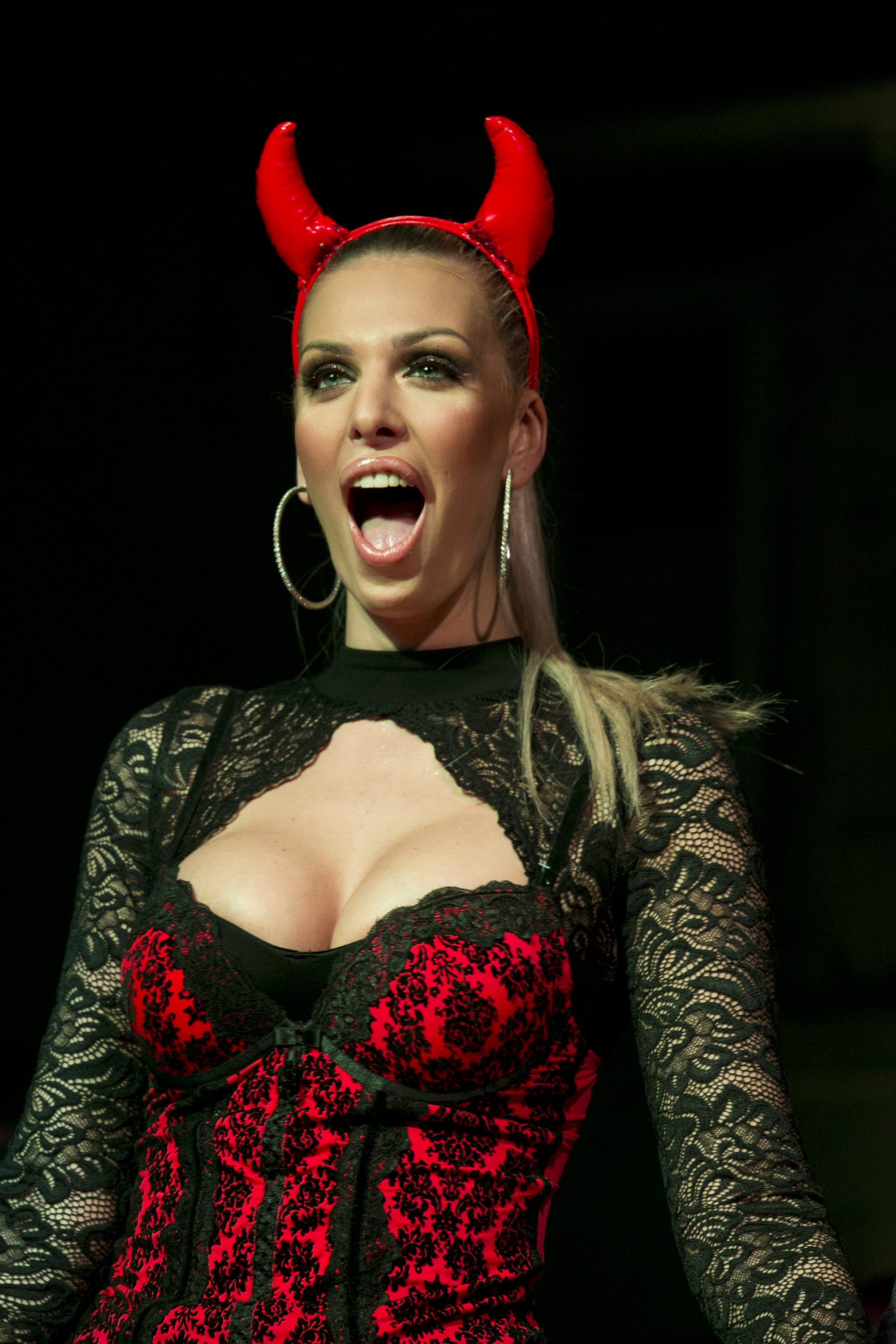 karneval_split12-280217