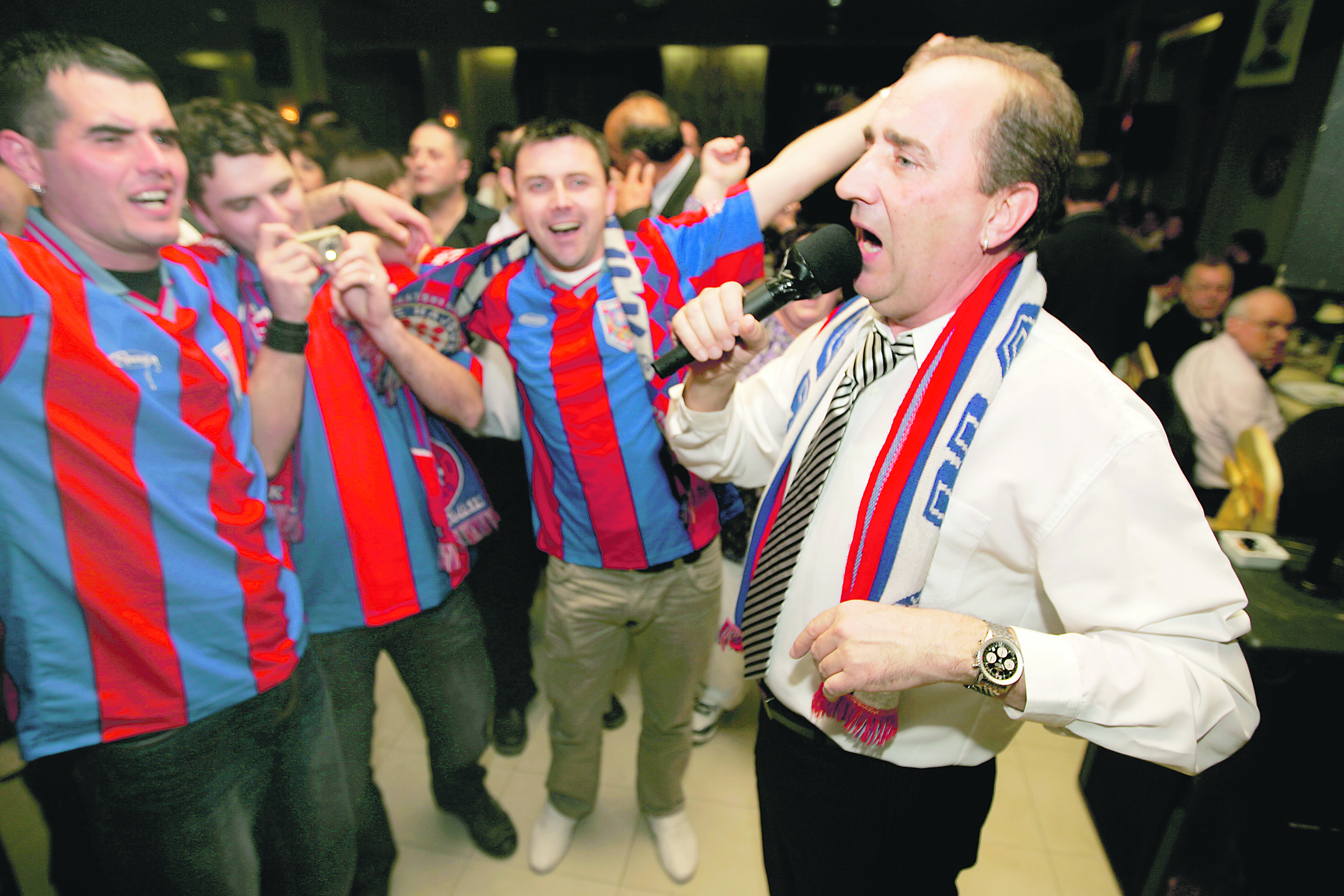 105208-47676-bila_noc_hajduka5-150309_copy