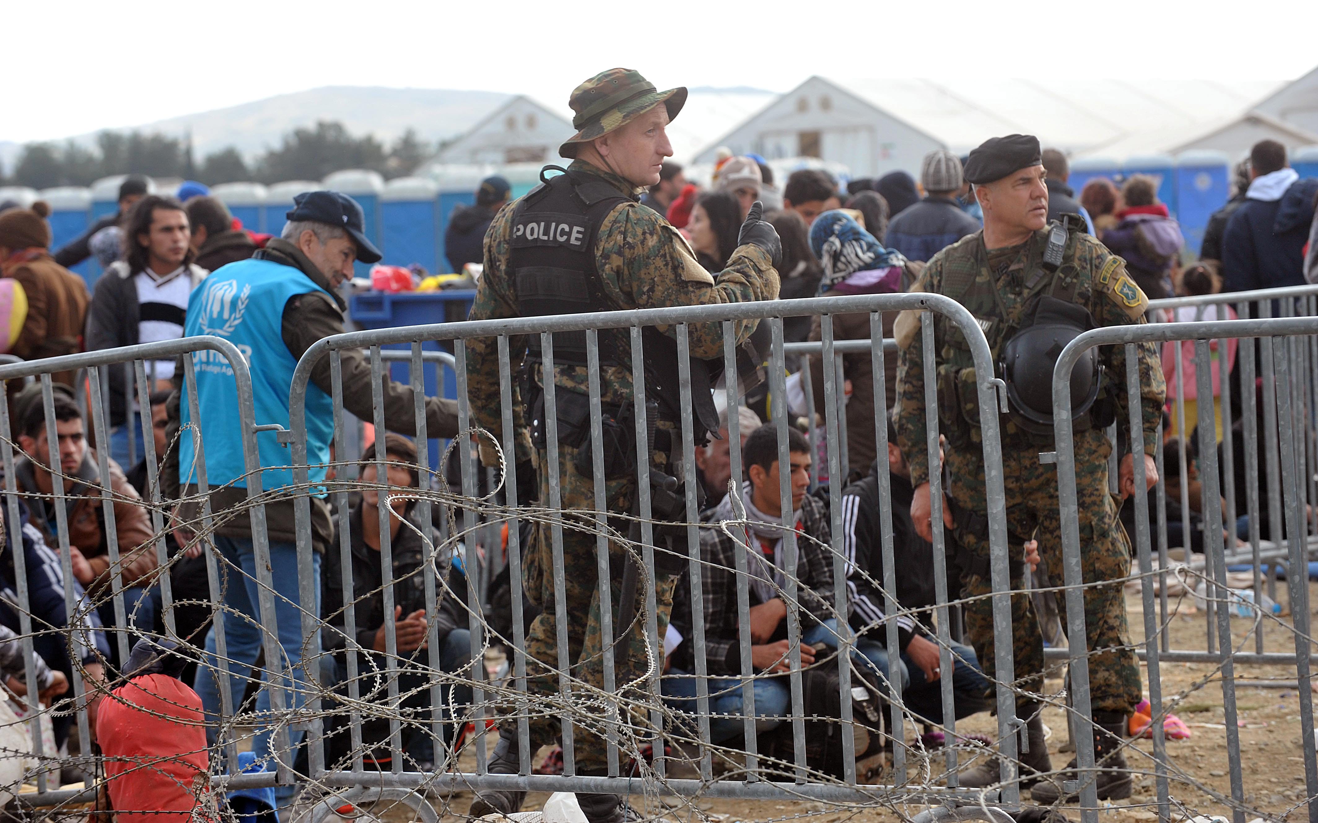 makedonija_migranti27-22111