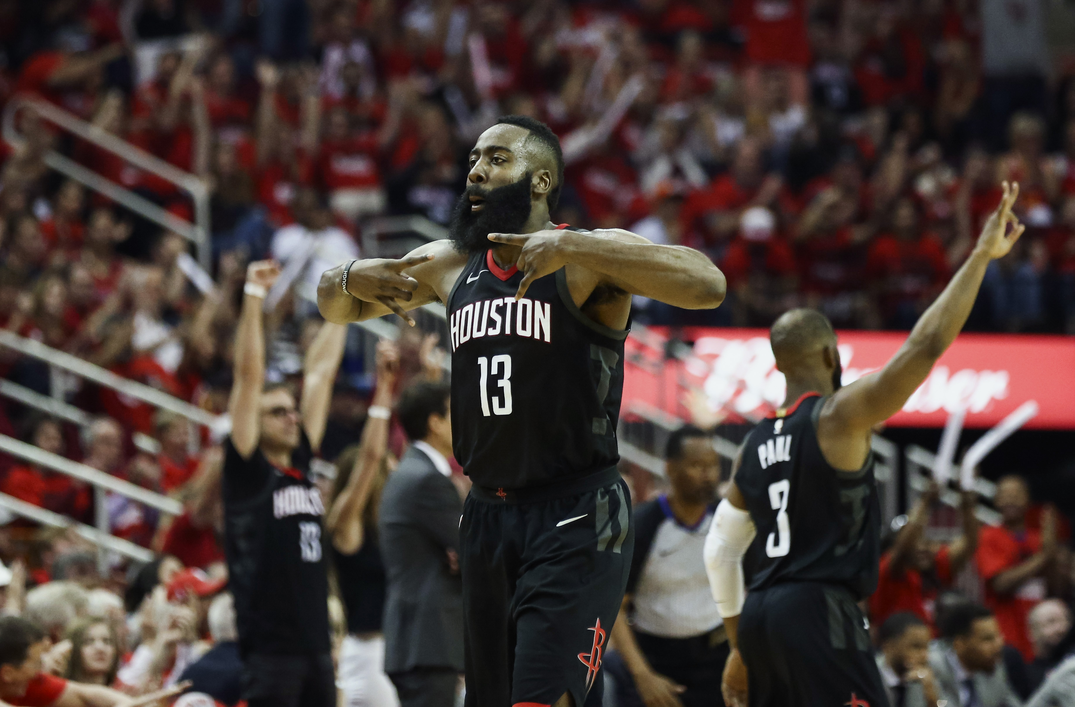 2018-04-29T210205Z_1450327877_NOCID_RTRMADP_3_NBA-PLAYOFFS-UTAH-JAZZ-AT-HOUSTON-ROCKETS