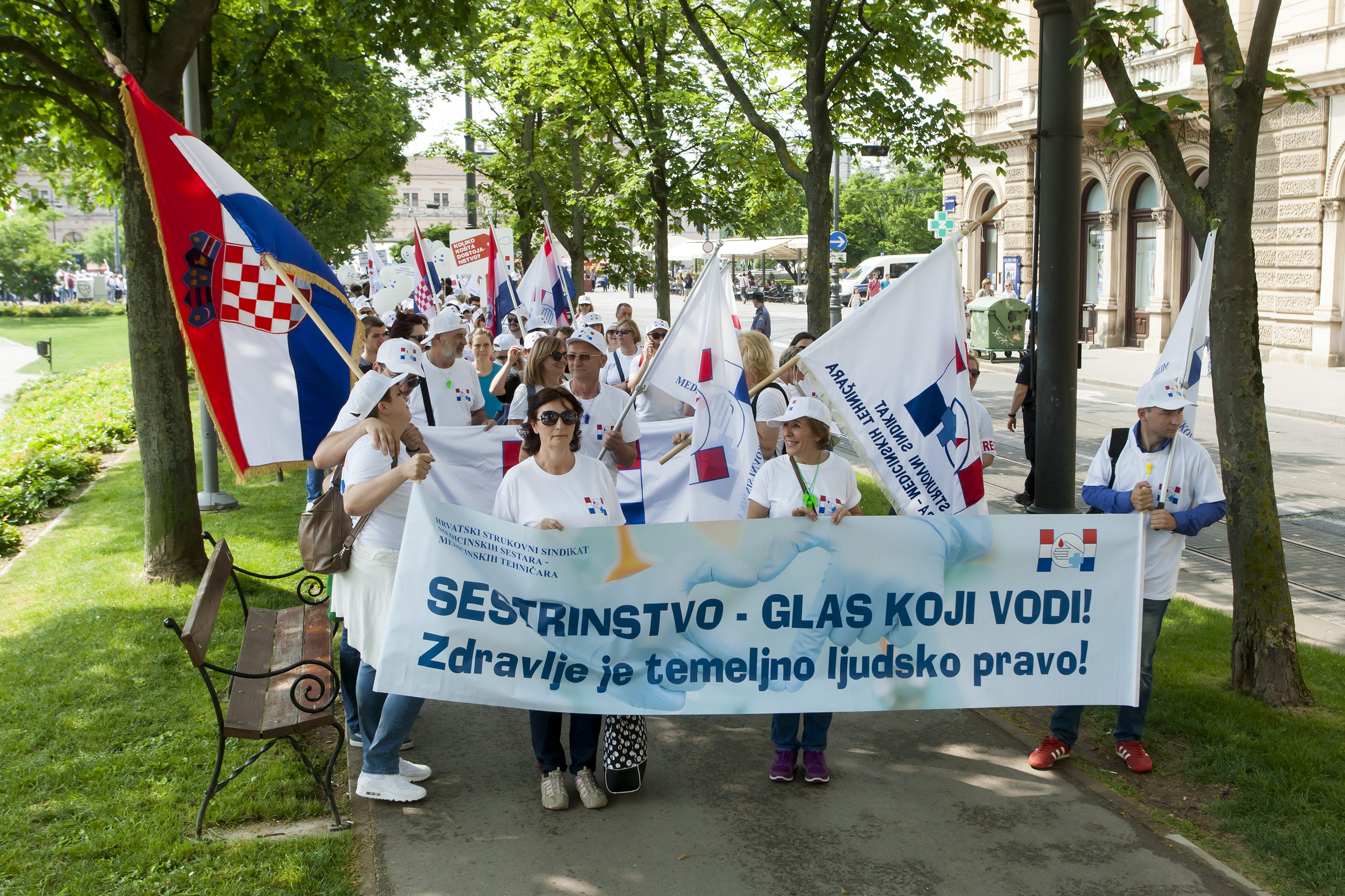 sestre_prosvjed-120518