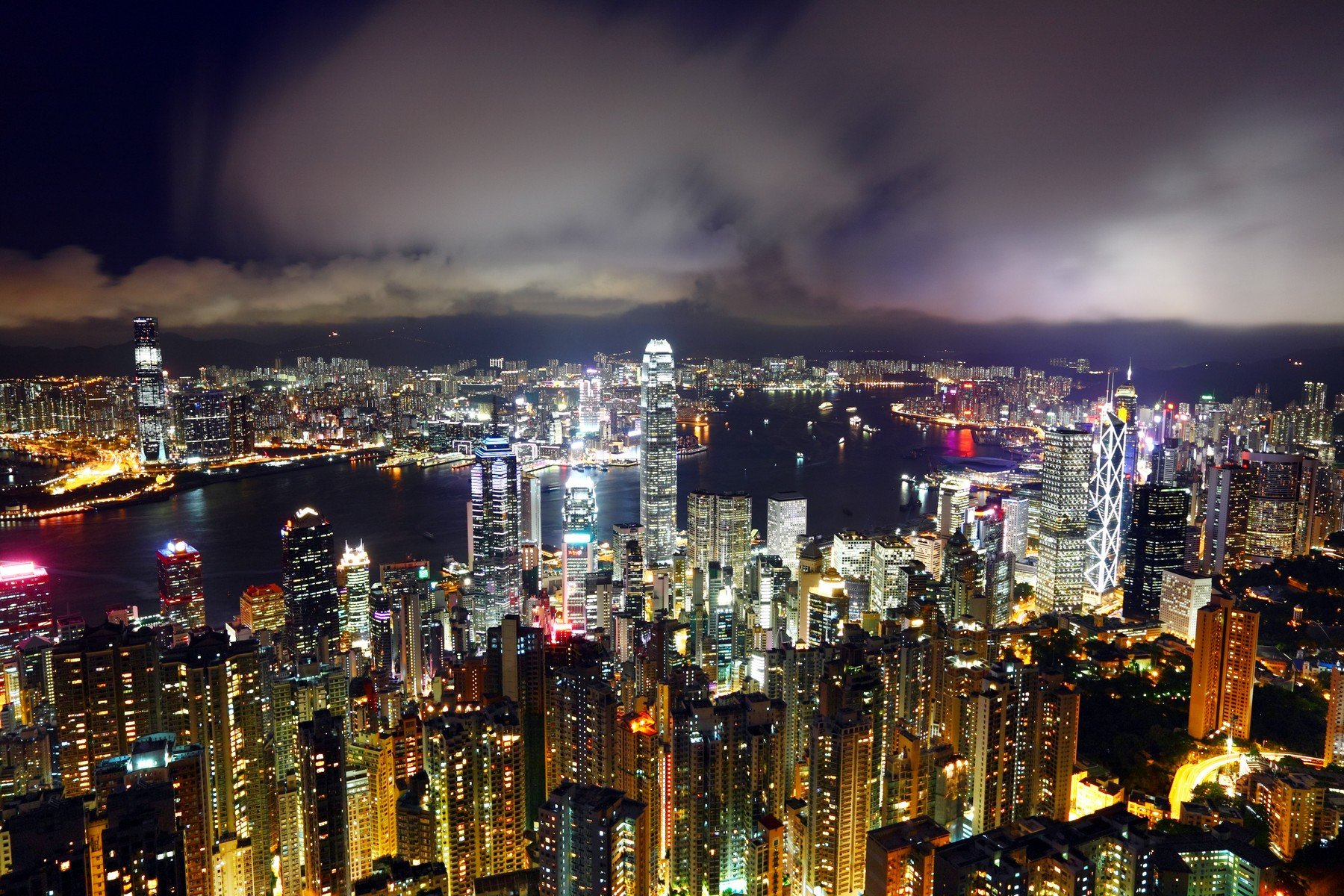 Hong Kong noću