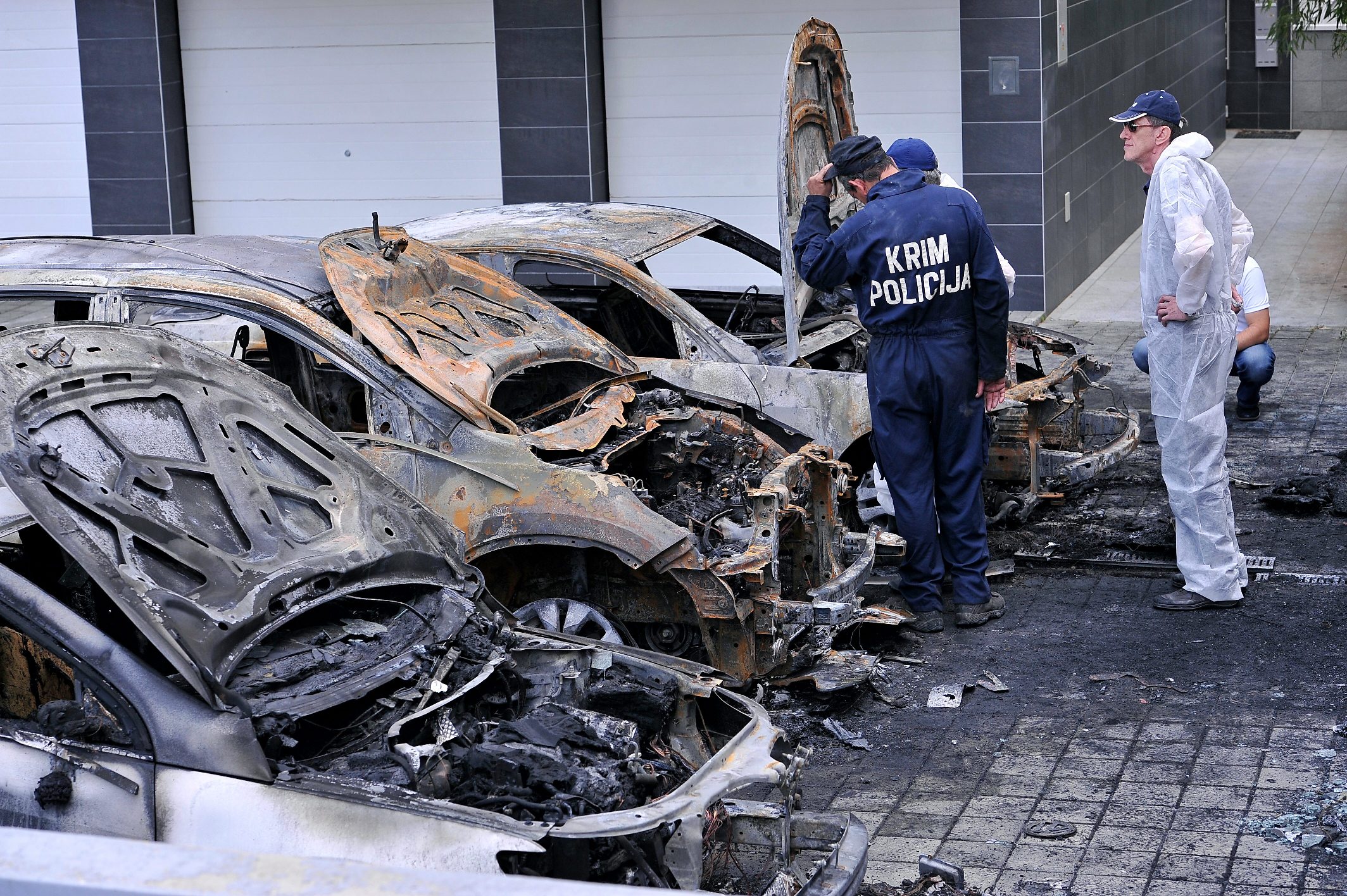 pozar_automobili5-180518