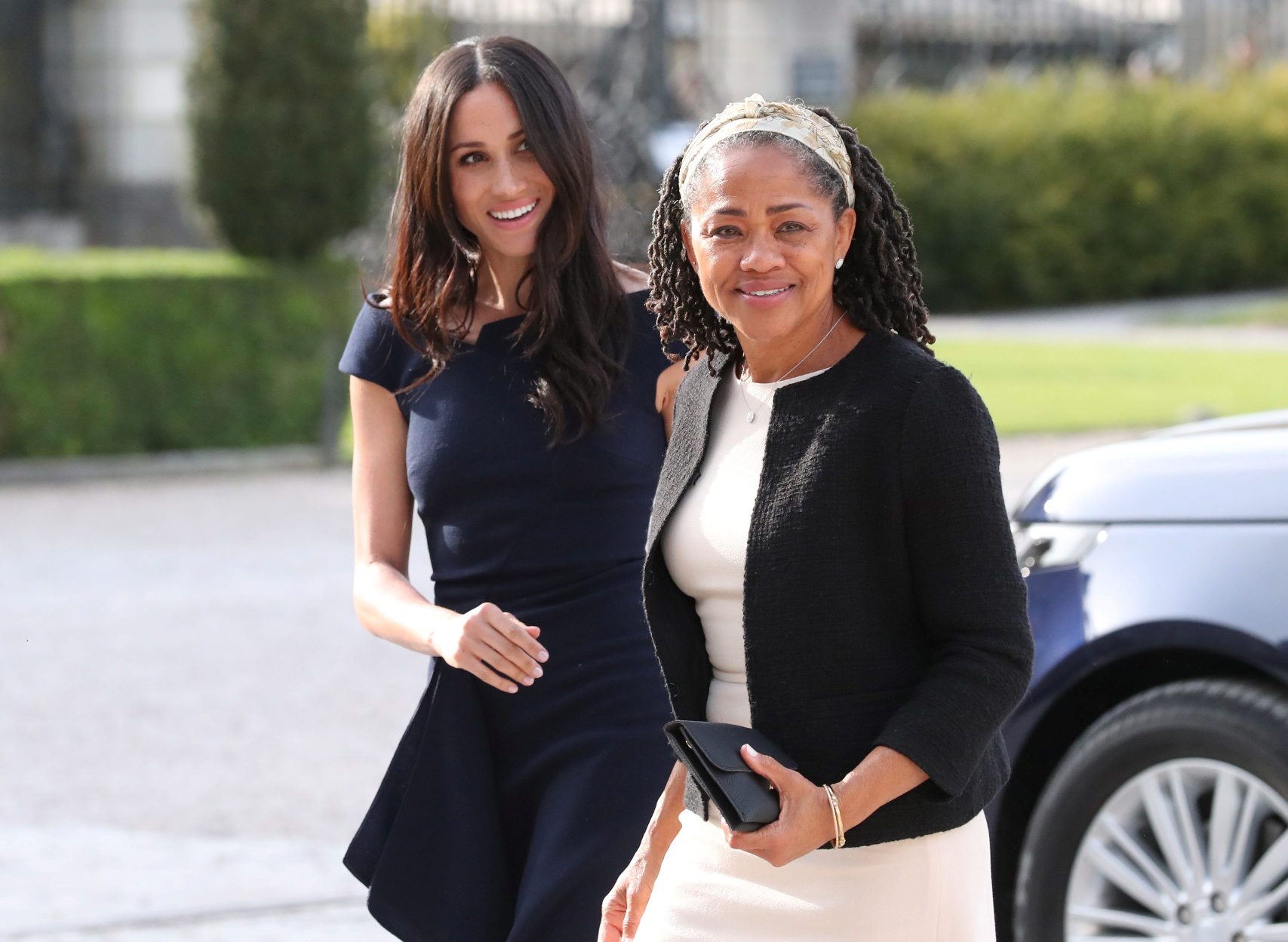 Meghan Markle s majkom Dorijom Ragland dan prije vjenčanja