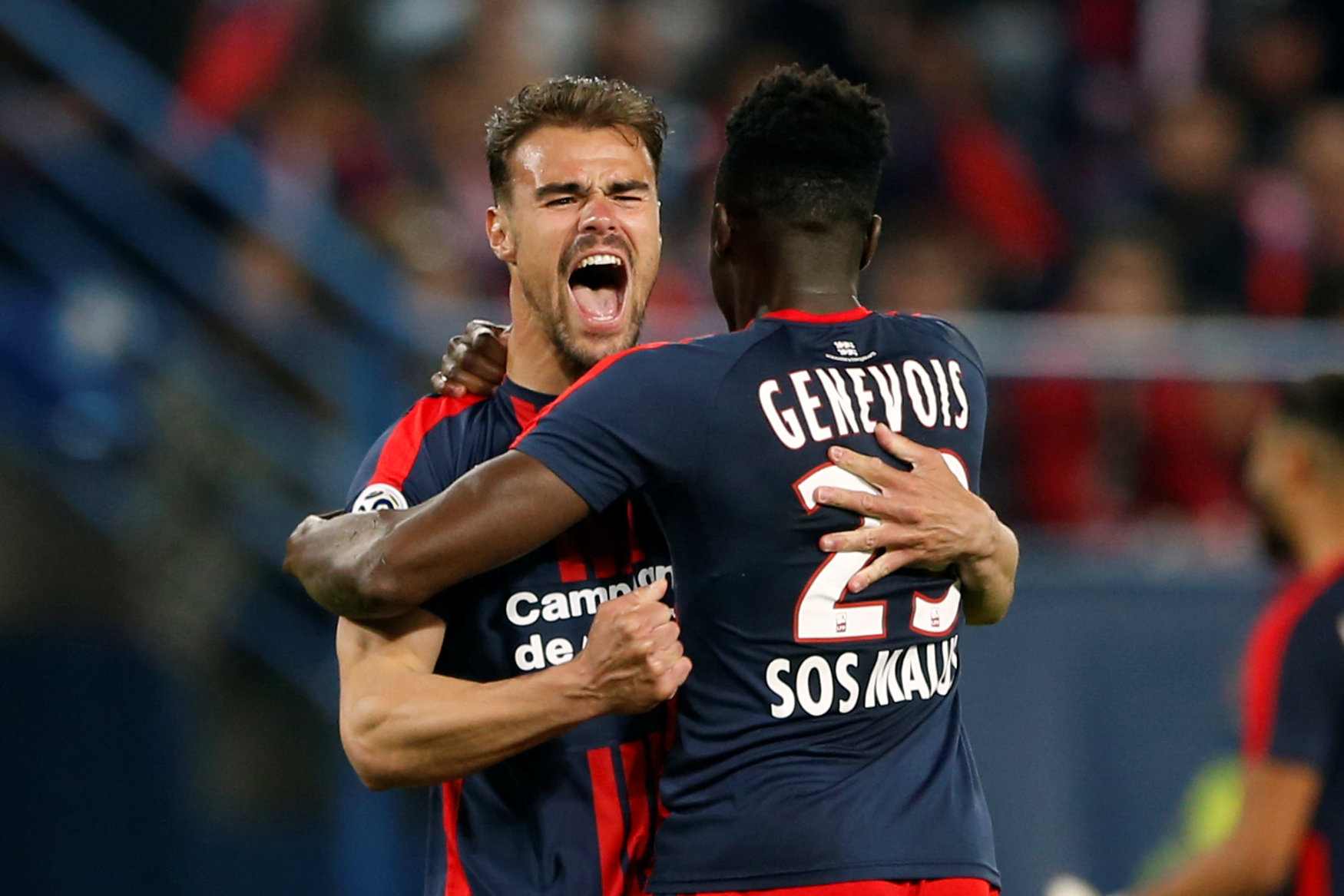 Damien da Silva (lijevo)