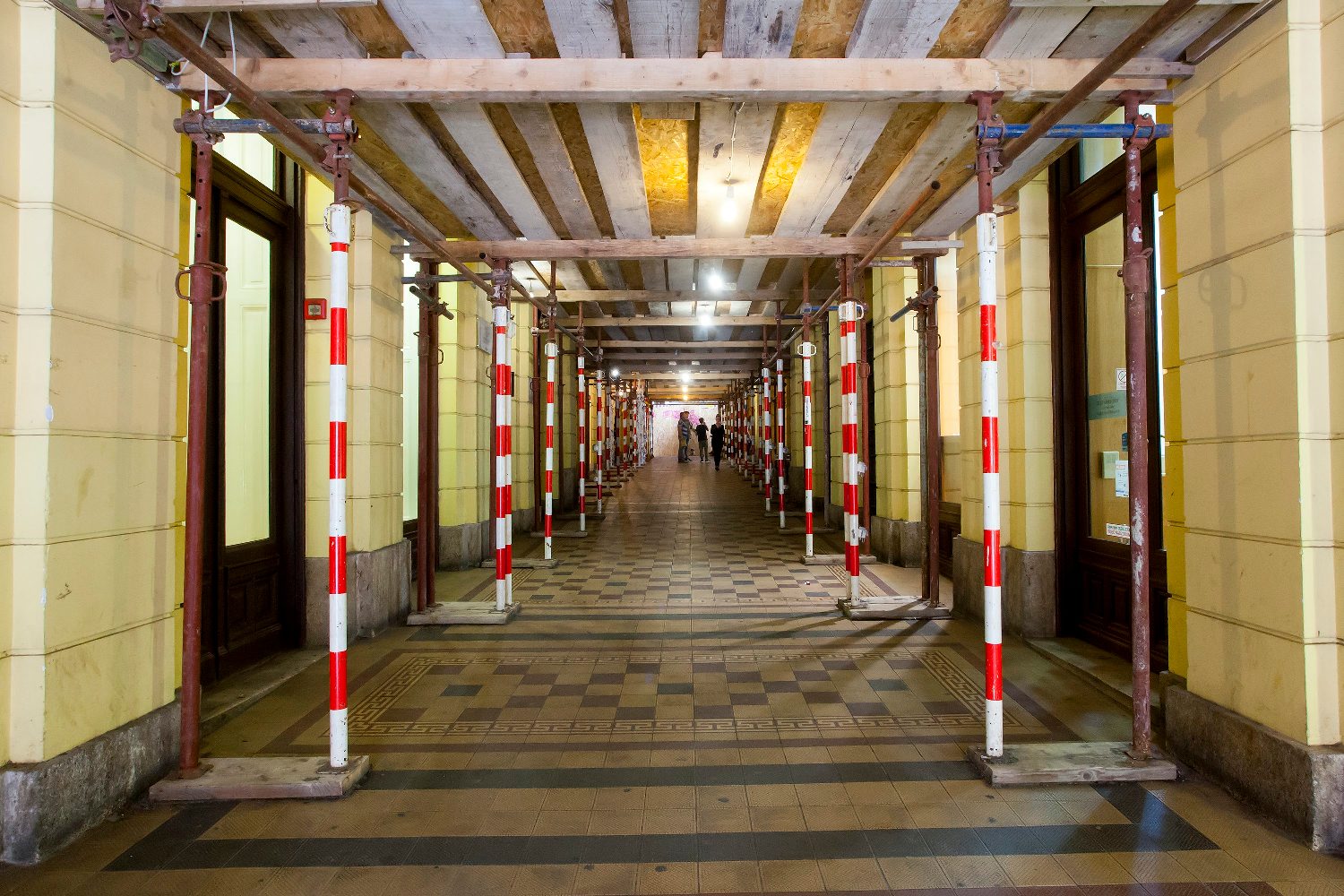 oktogon_skela2-230518