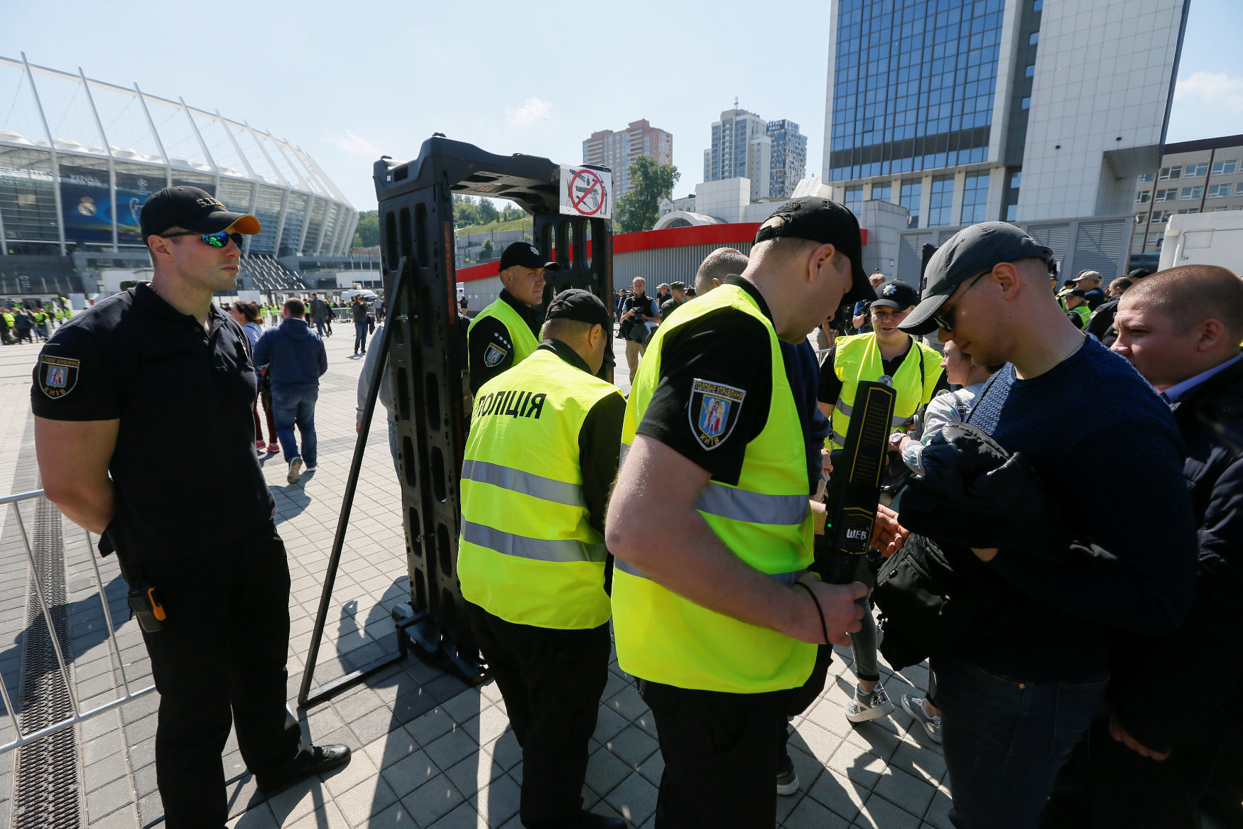 2018-05-15T093851Z_462995148_RC115F843370_RTRMADP_3_SOCCER-CHAMPIONS-FINAL-PREVIEW (1)