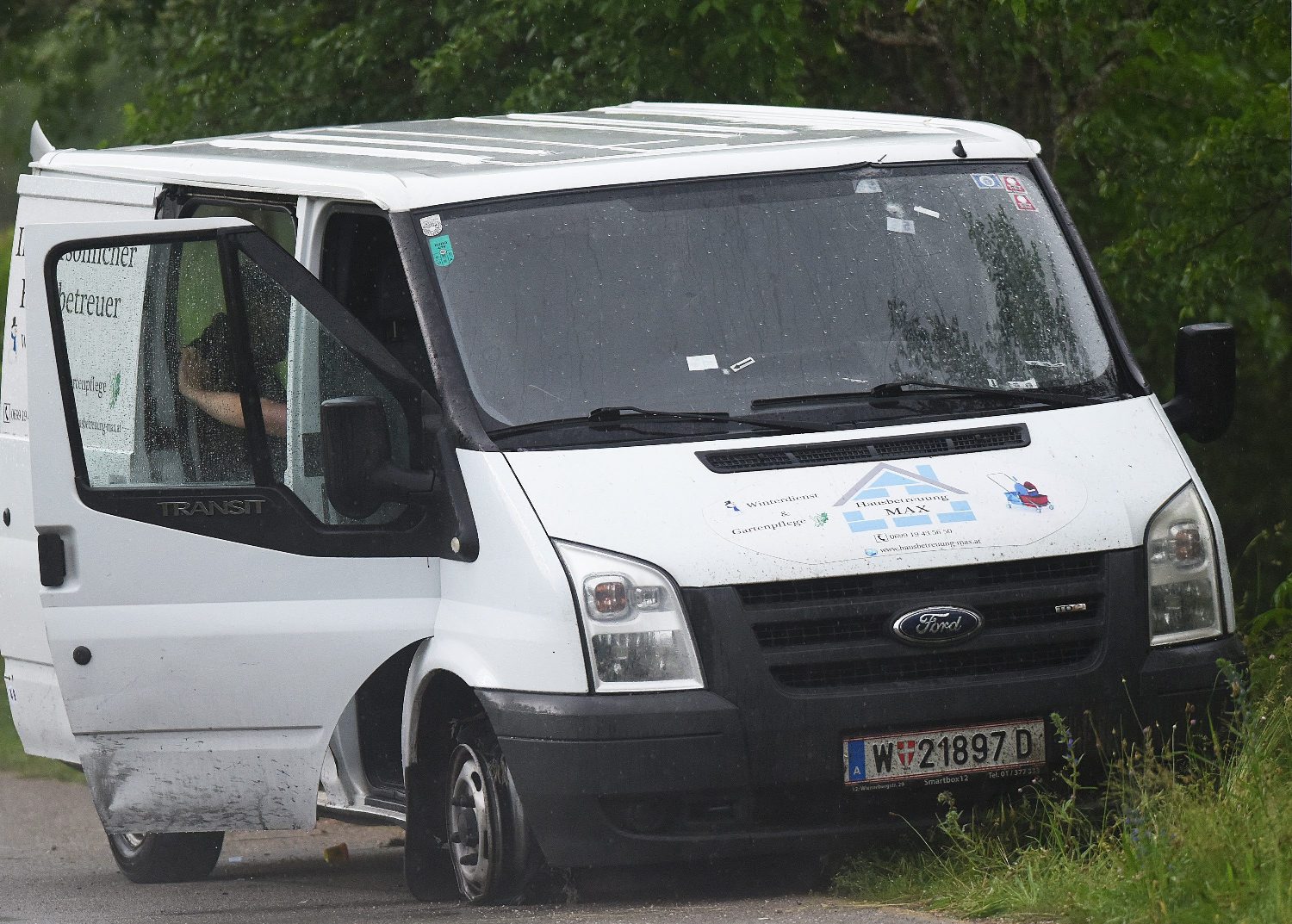 migranti_kombi33-310518