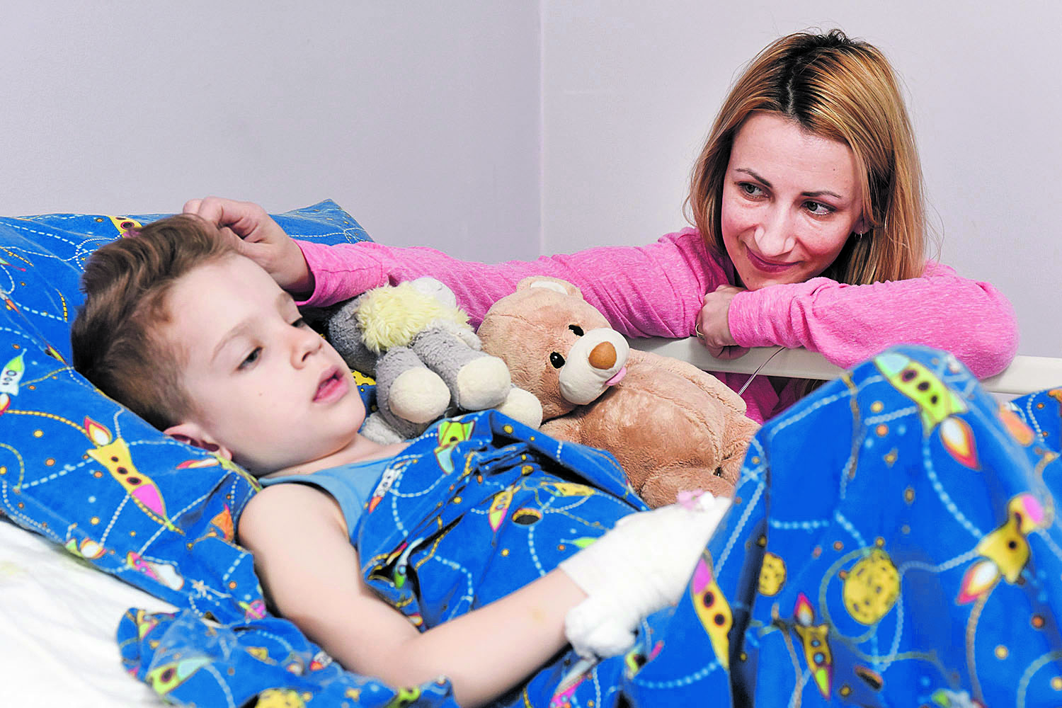 183297-233413-matija_s_mamom