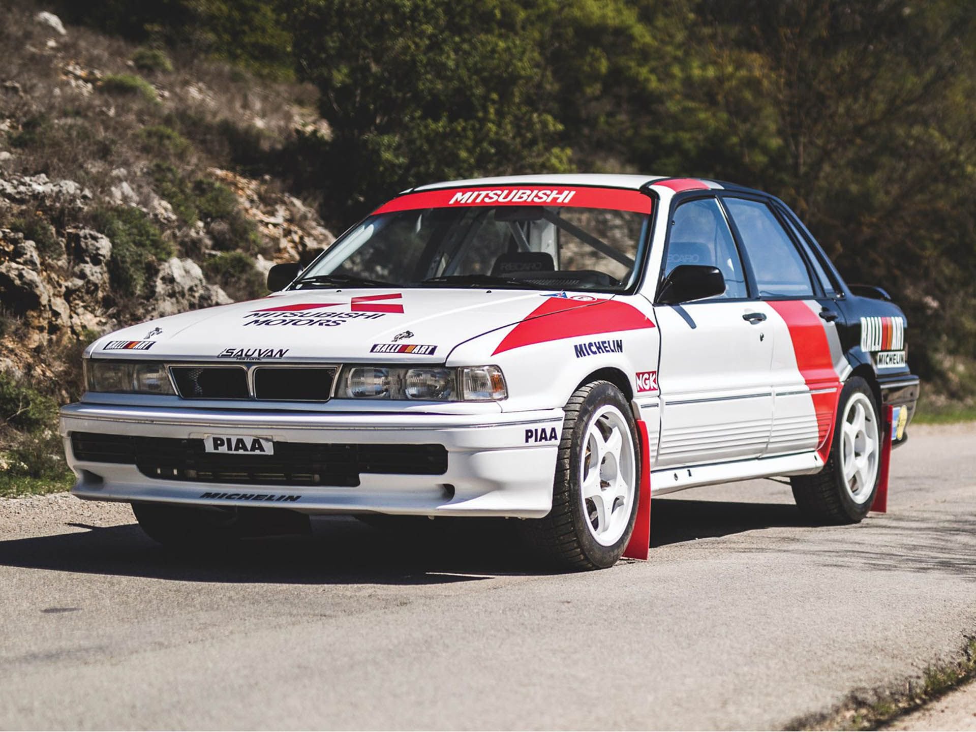 1990-Mitsubishi-Galant-VR-4-GroupA-46