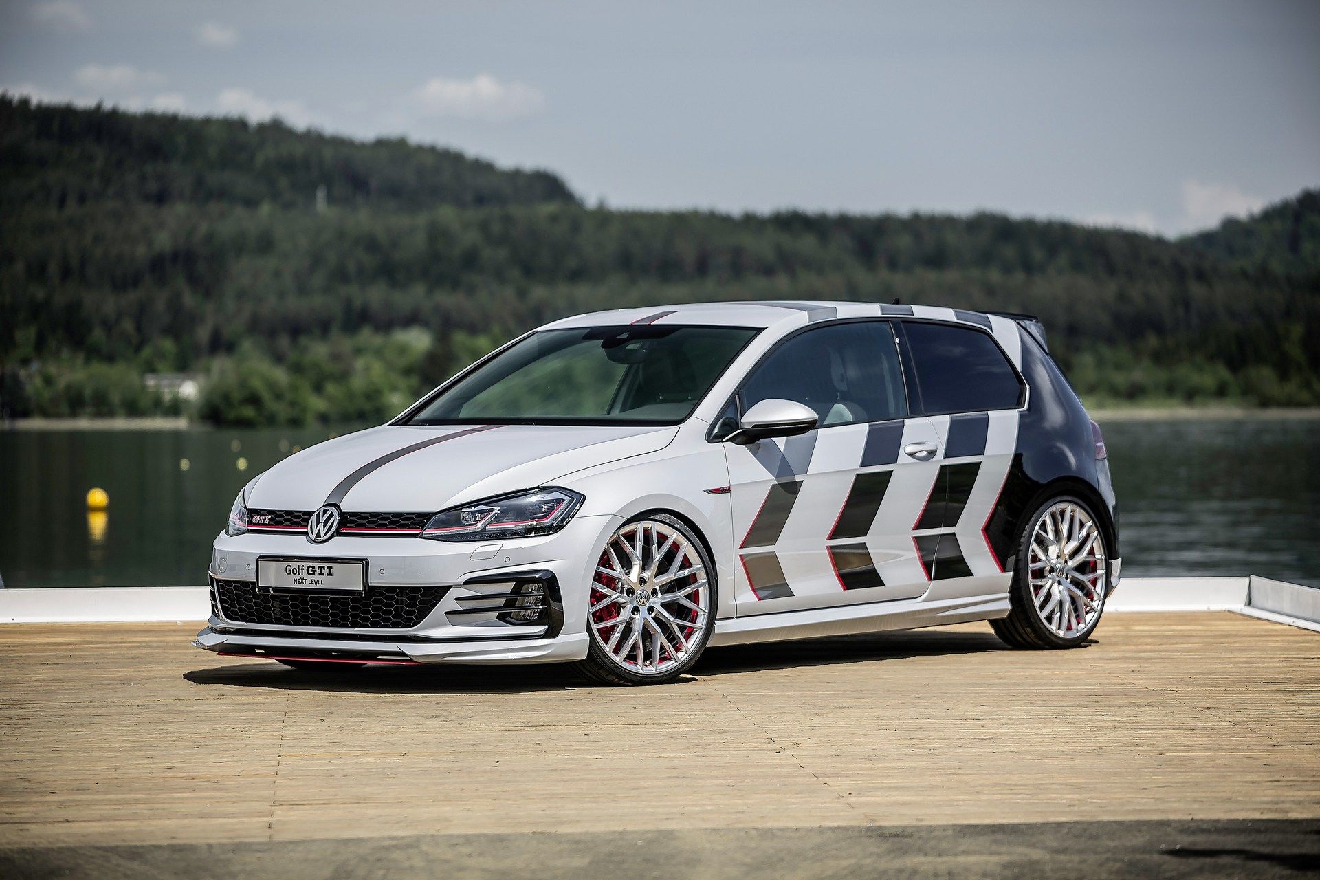 VW-Golf-GTI-Concept-34