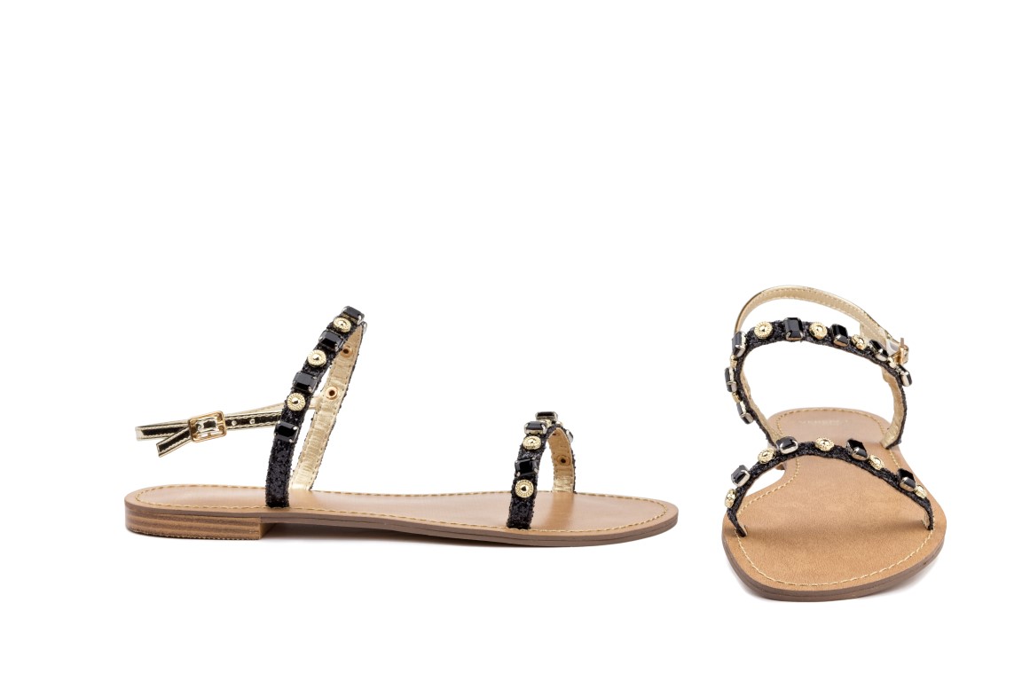 Crne Versace Jeans 629,30 kn, The Core Arena Centar i City one West_1