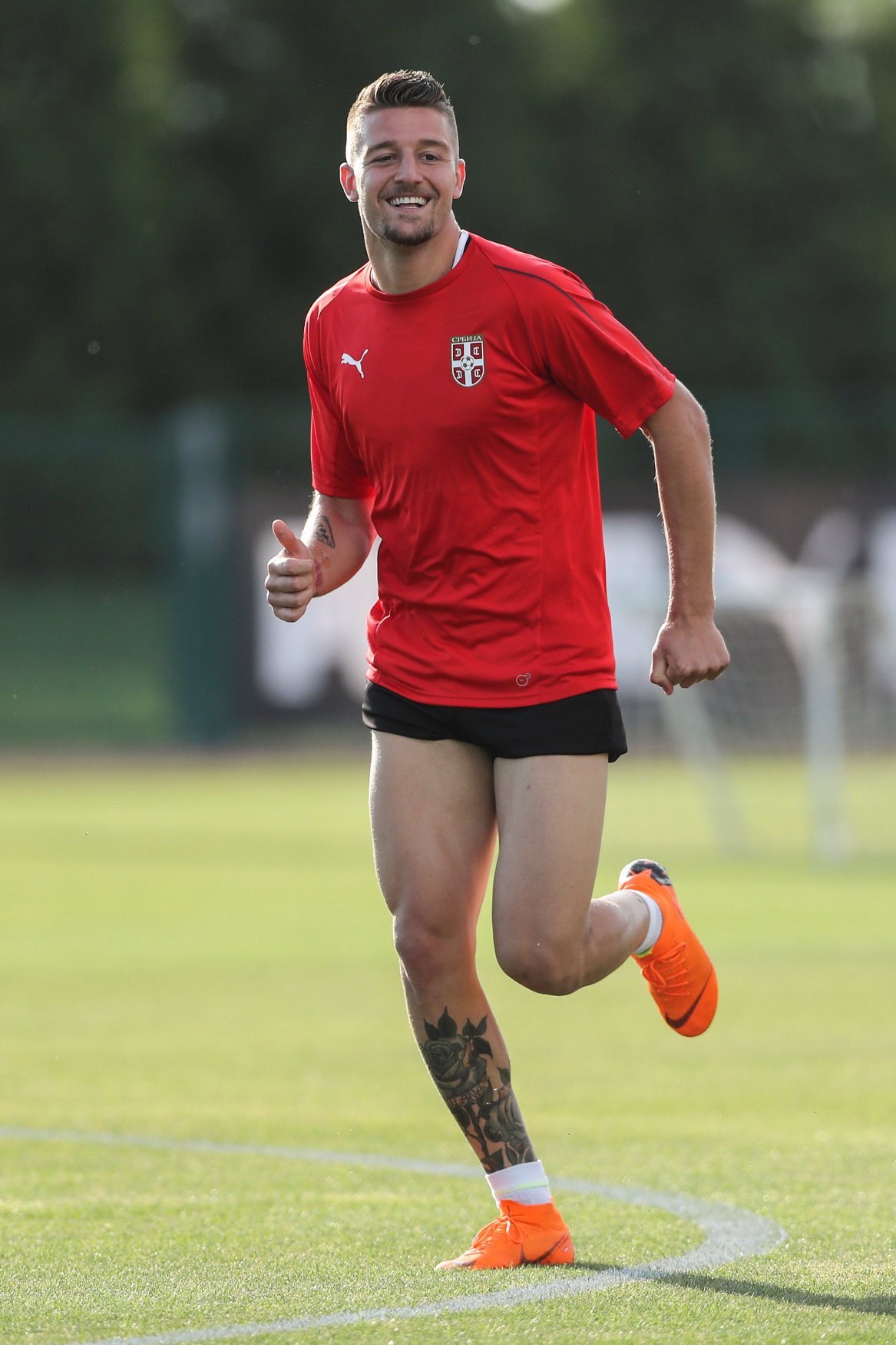 2018-05-28T175830Z_2044280103_RC17BC3419E0_RTRMADP_3_SOCCER-WORLDCUP-SRB