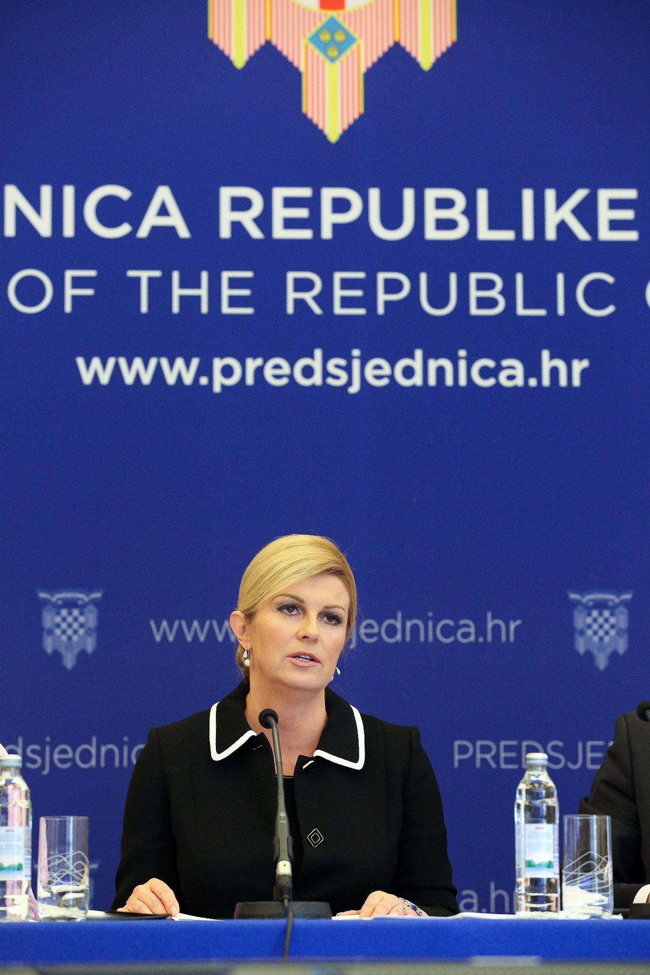 kitarovic_press3-110618