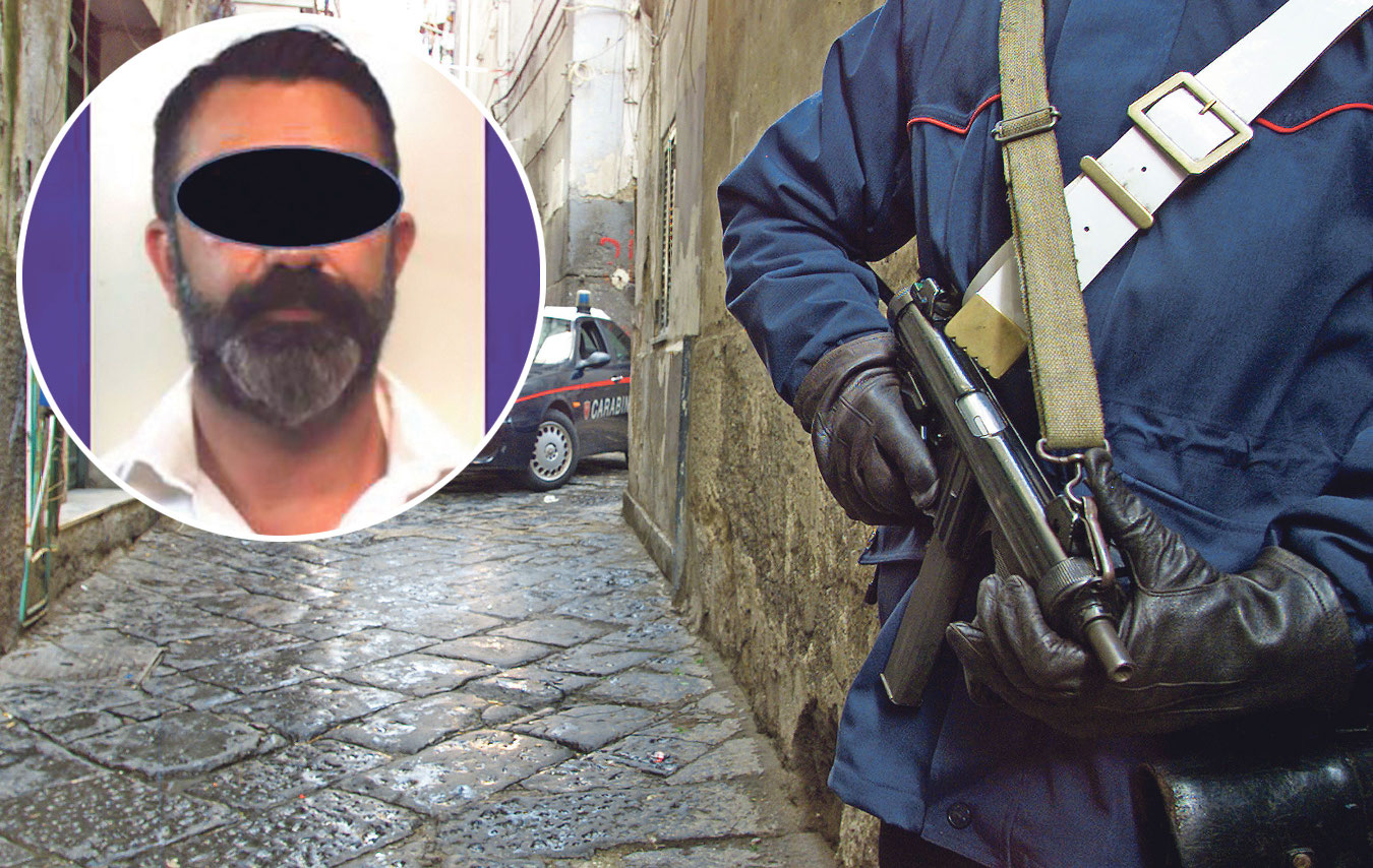 Nenad Jovanović (u krugu)