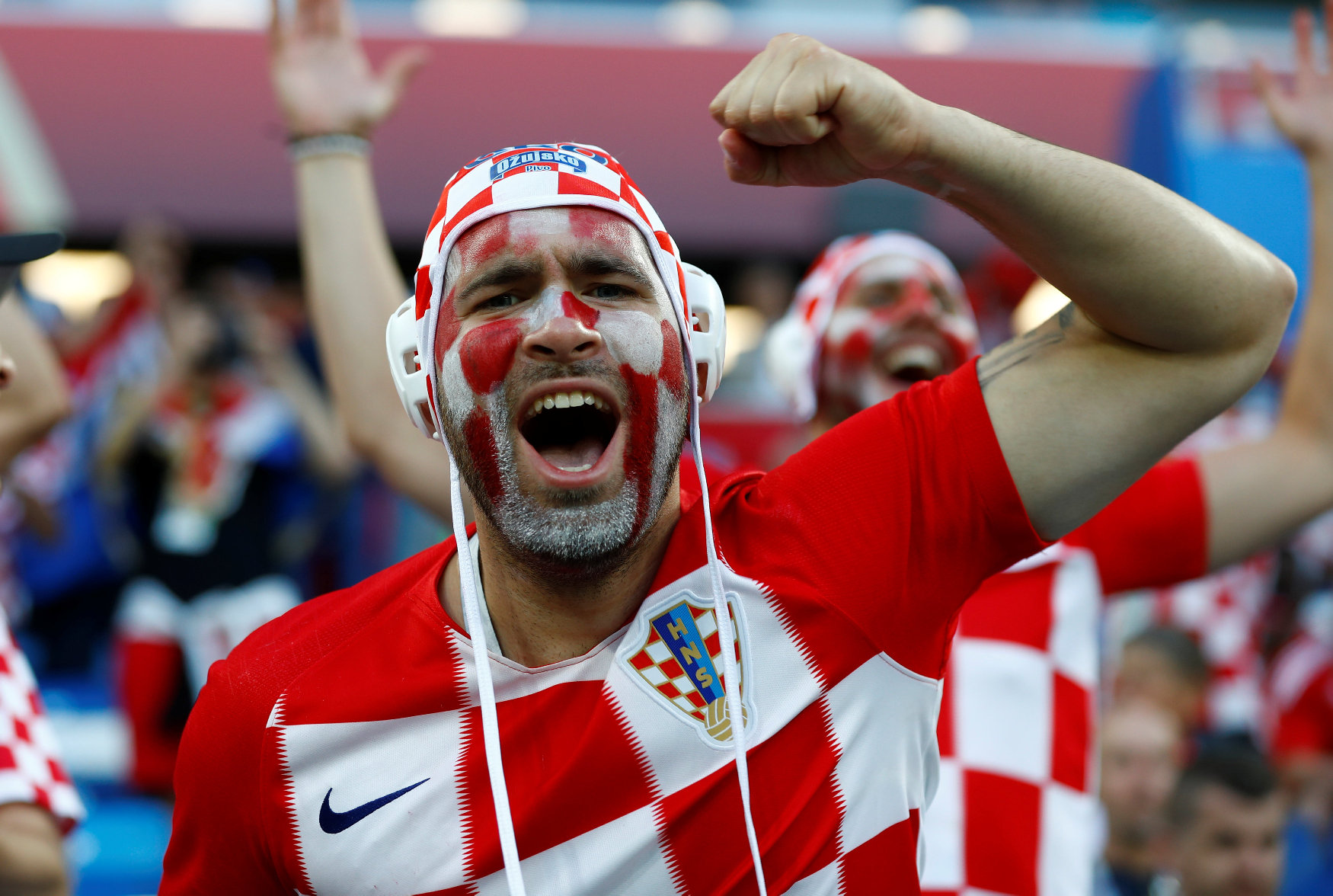 2018-06-16T182151Z_842300596_RC12730A26B0_RTRMADP_3_SOCCER-WORLDCUP-CRO-NGA