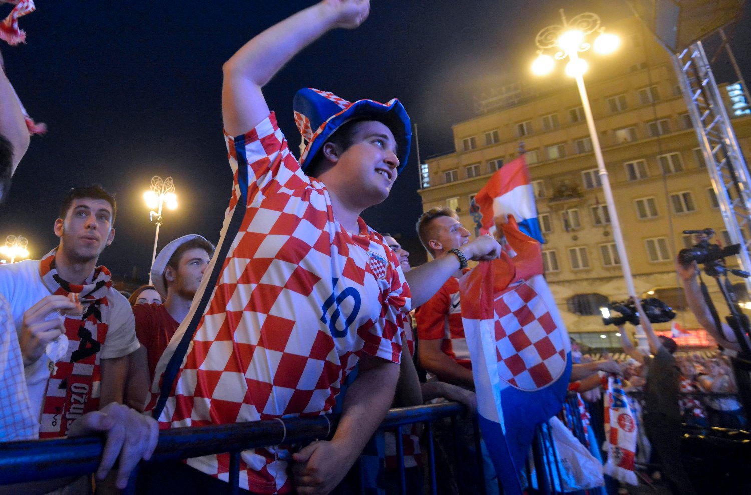 navijaci_zagreb14-160618_1