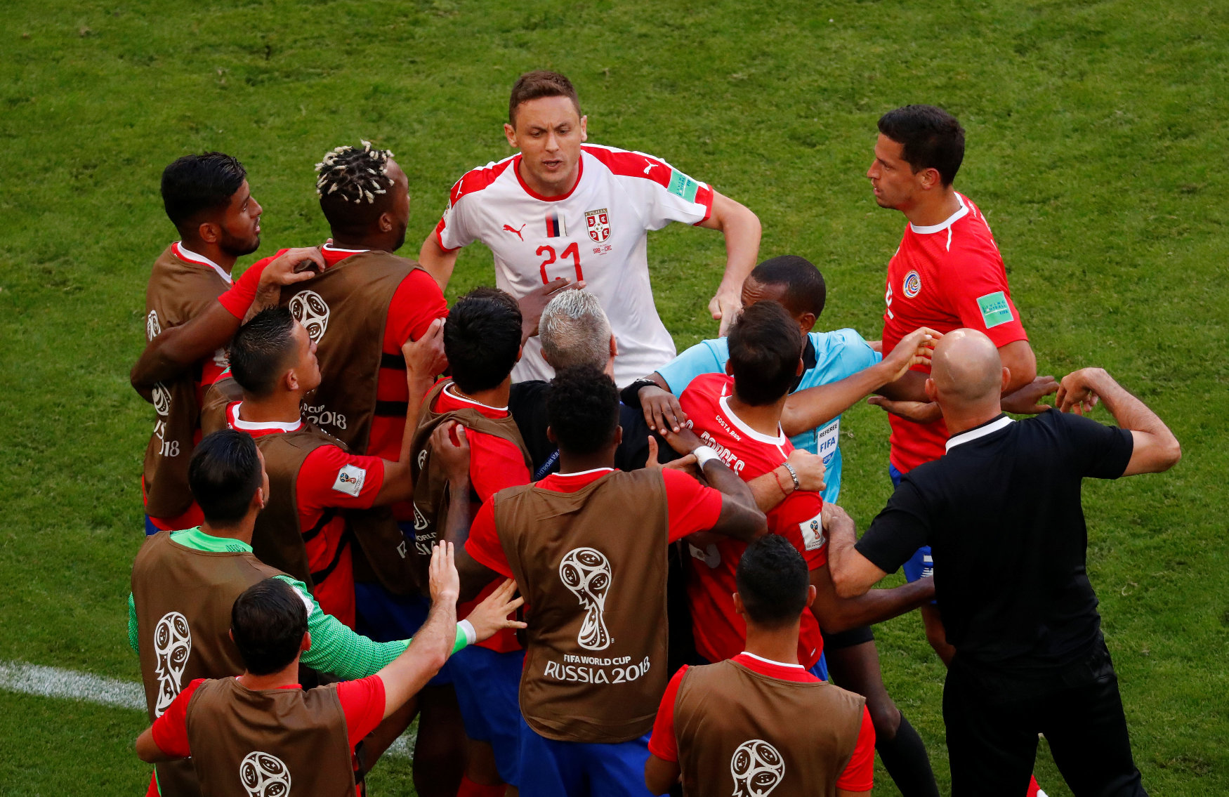 2018-06-17T140226Z_1557176377_RC180241ED00_RTRMADP_3_SOCCER-WORLDCUP-CRI-SRB