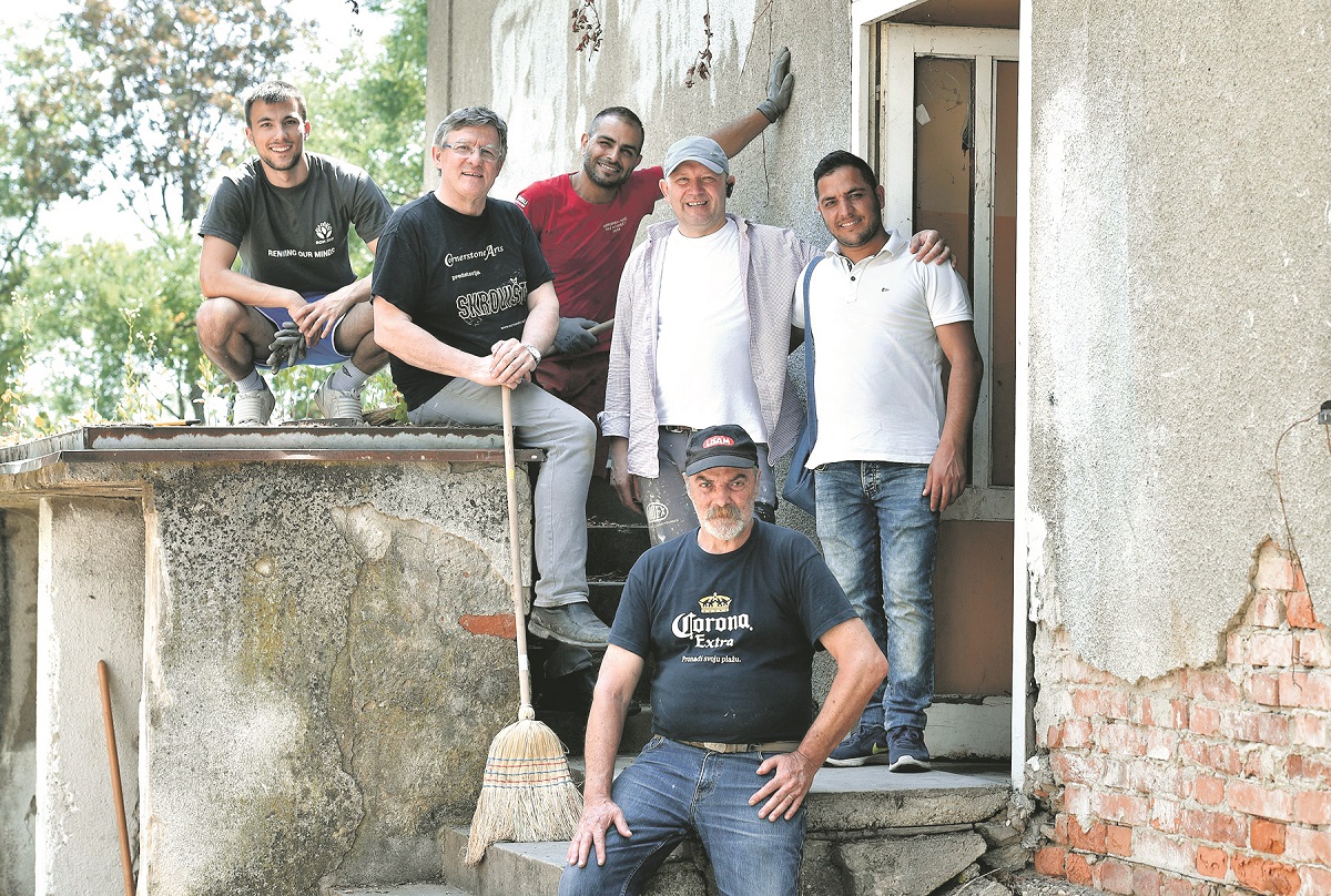 Stjepan Nadj, Mihail Kreko, Mohammad, Dragutin Kuoerez, Omid, Dragan Bicanic