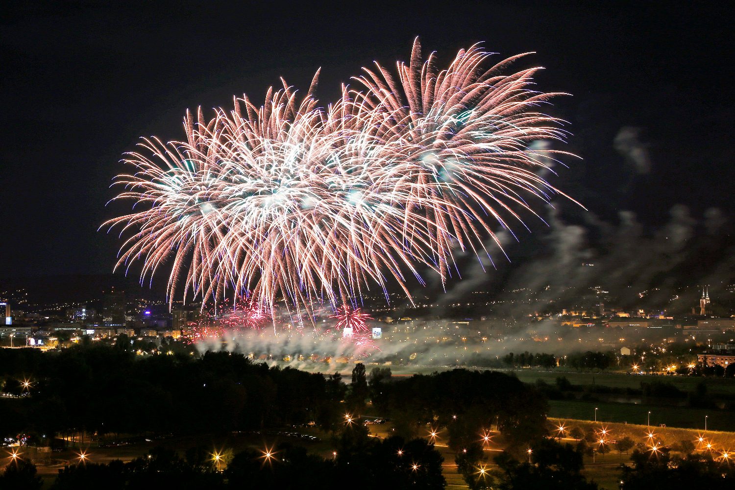 bundek_vatromet3-170616