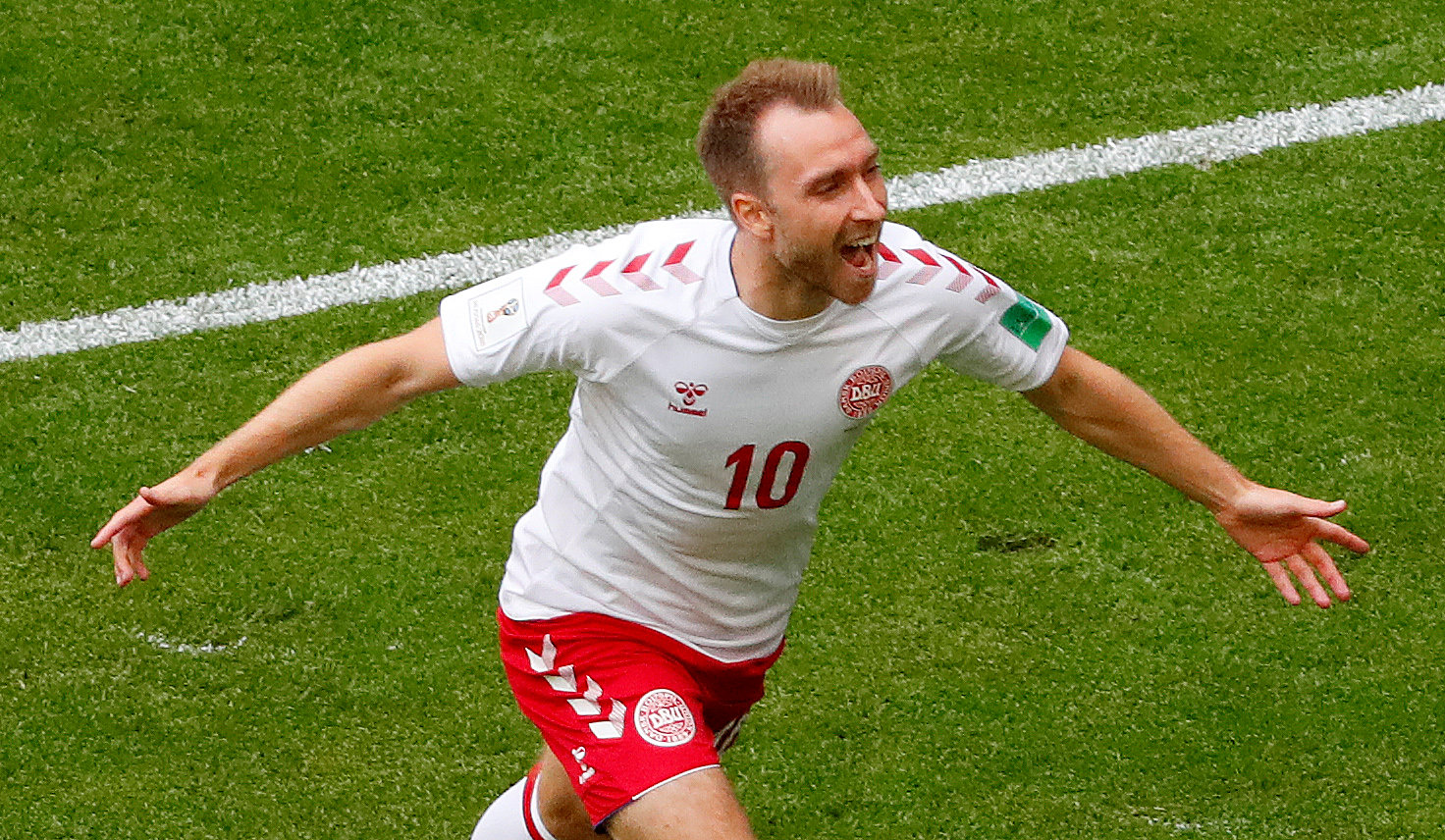 2018-06-21T121428Z_2012861897_RC11CDC02620_RTRMADP_3_SOCCER-WORLDCUP-DNK-AUS