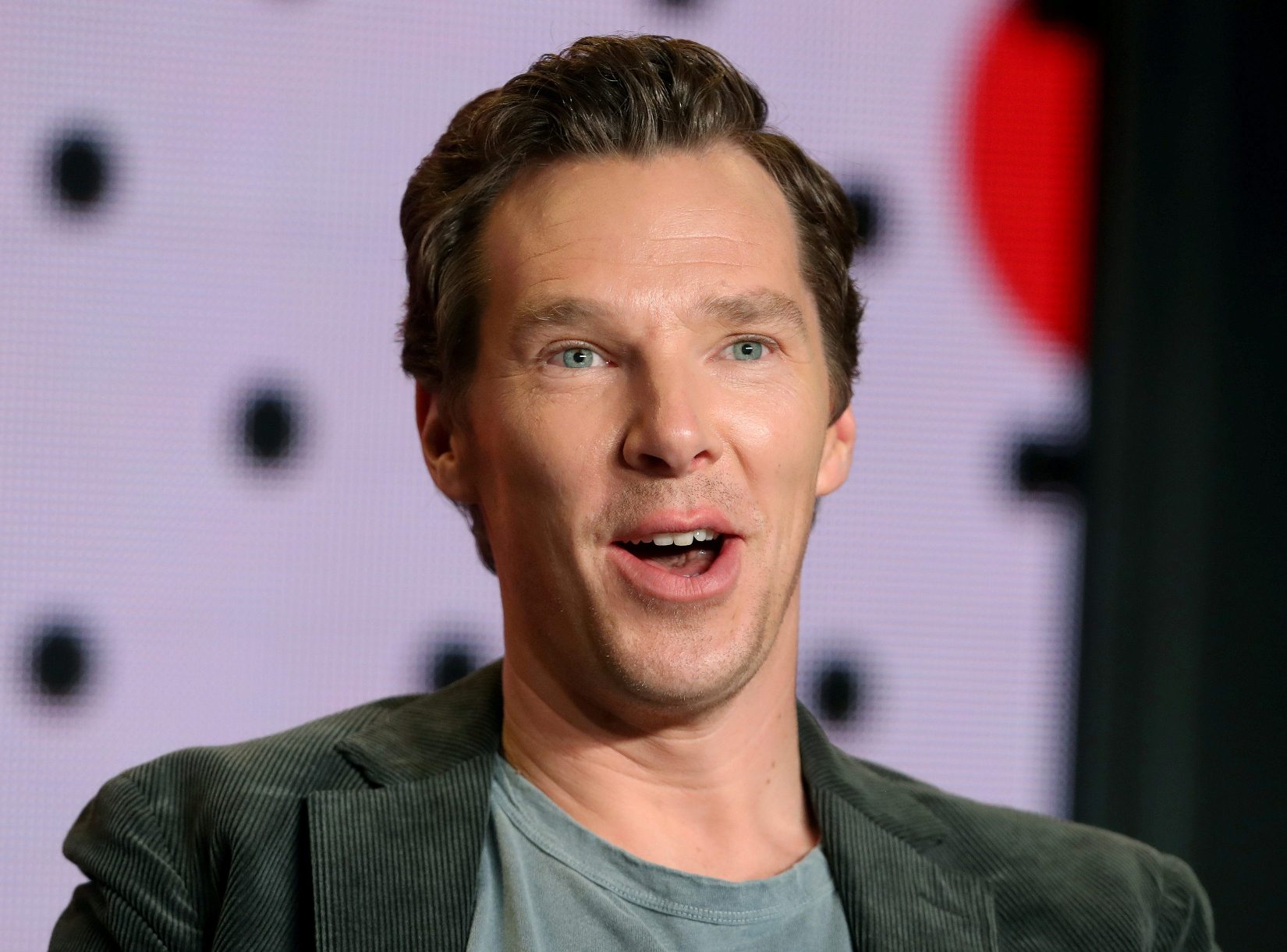 2018-06-02T102017Z_1062104978_RC1DF9D13650_RTRMADP_3_PEOPLE-CUMBERBATCH